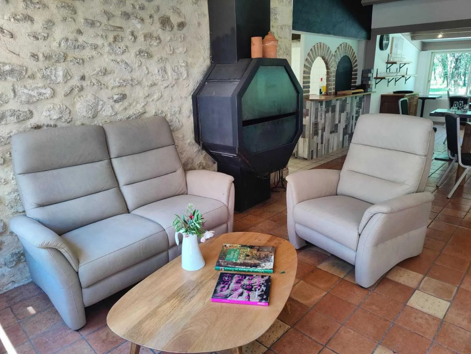 Lounge or bar in Le Mas des Laurels