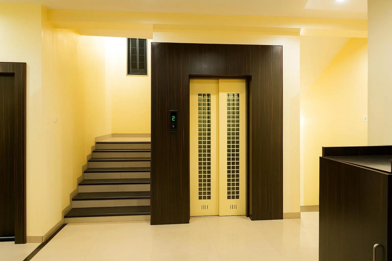 Seating area in Hotel Avon International