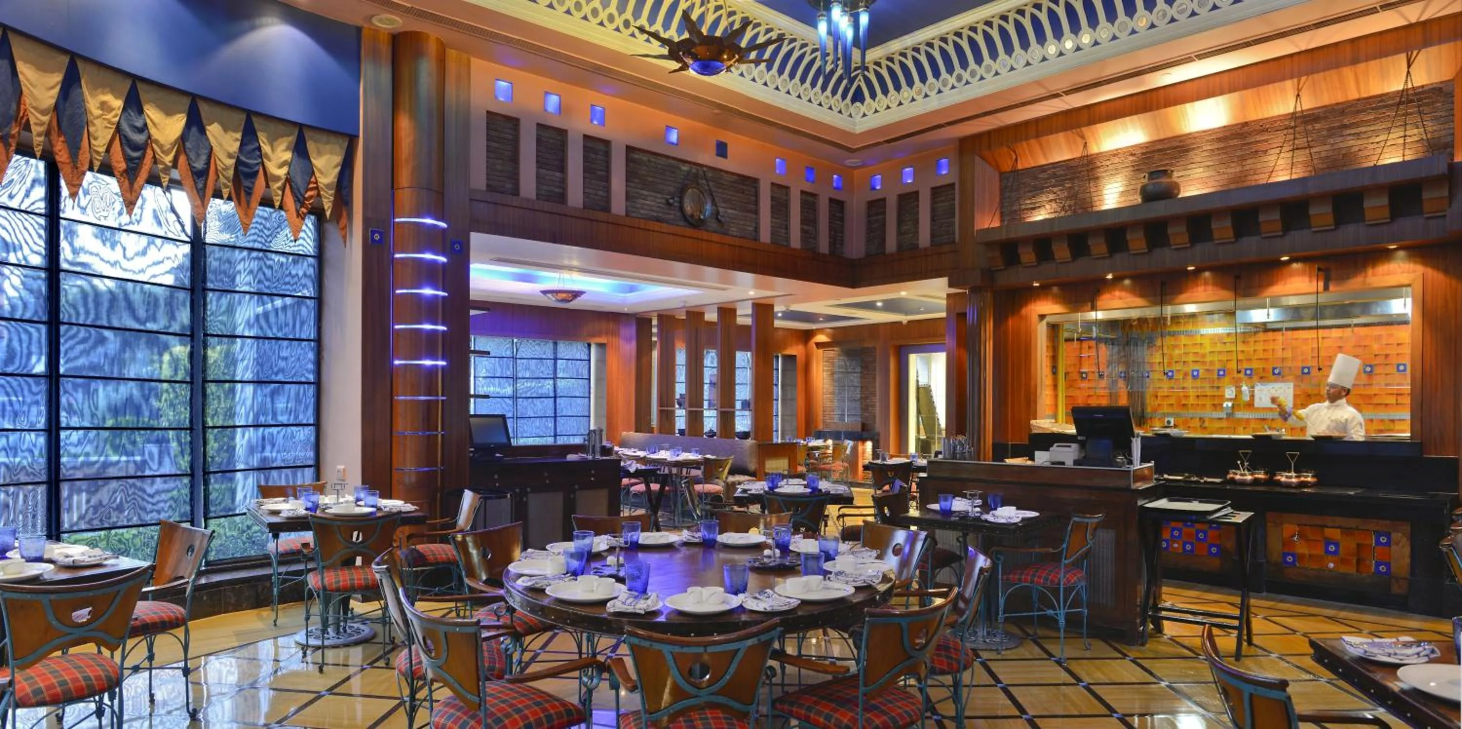Dining area in Park Plaza Gurgaon