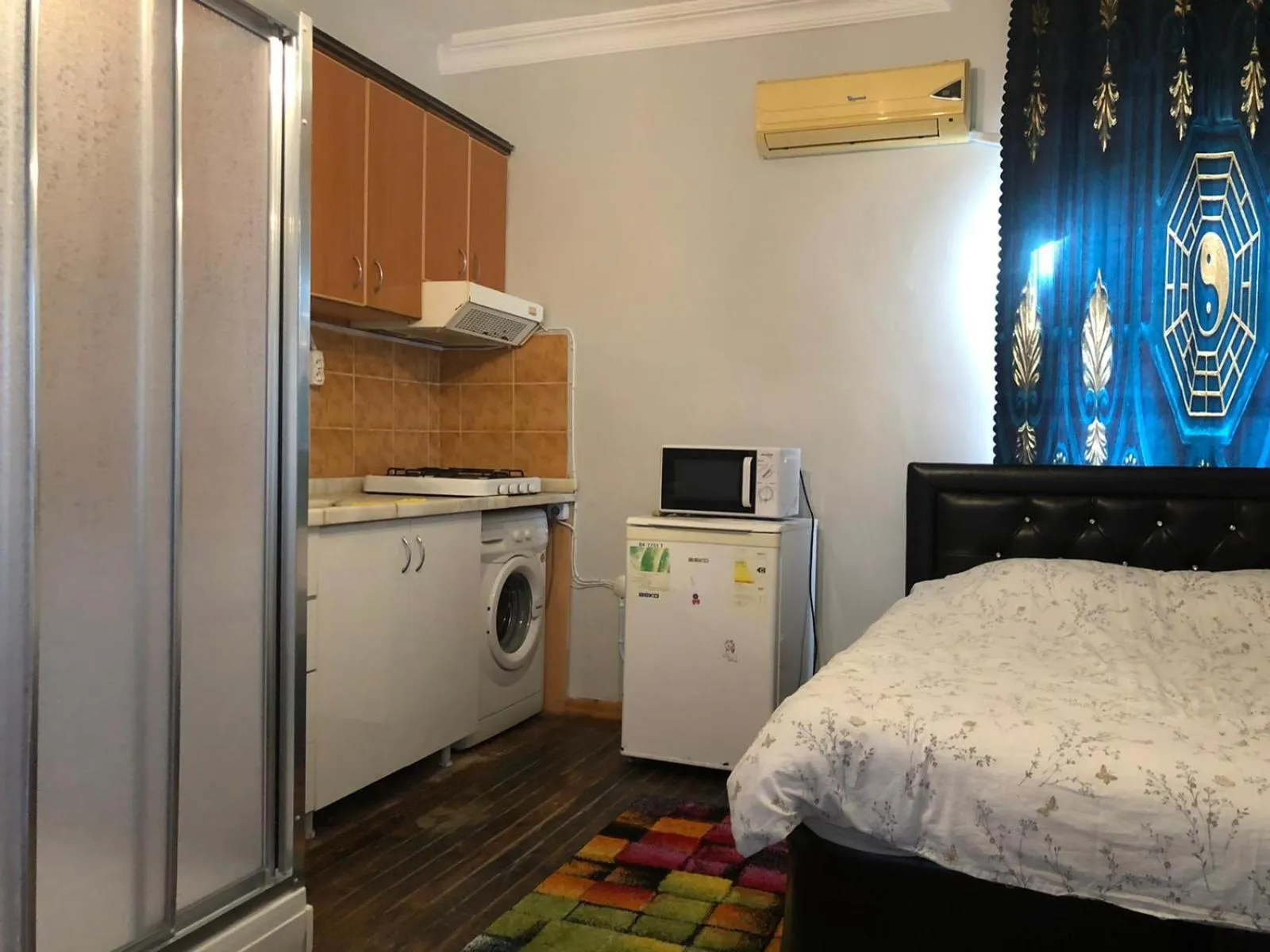 Taksim Square-La Casa Home Concept