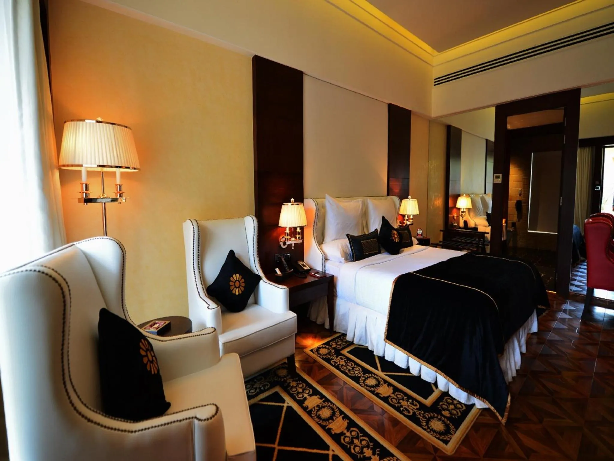 Photo of the whole room, Bed in Della Resorts