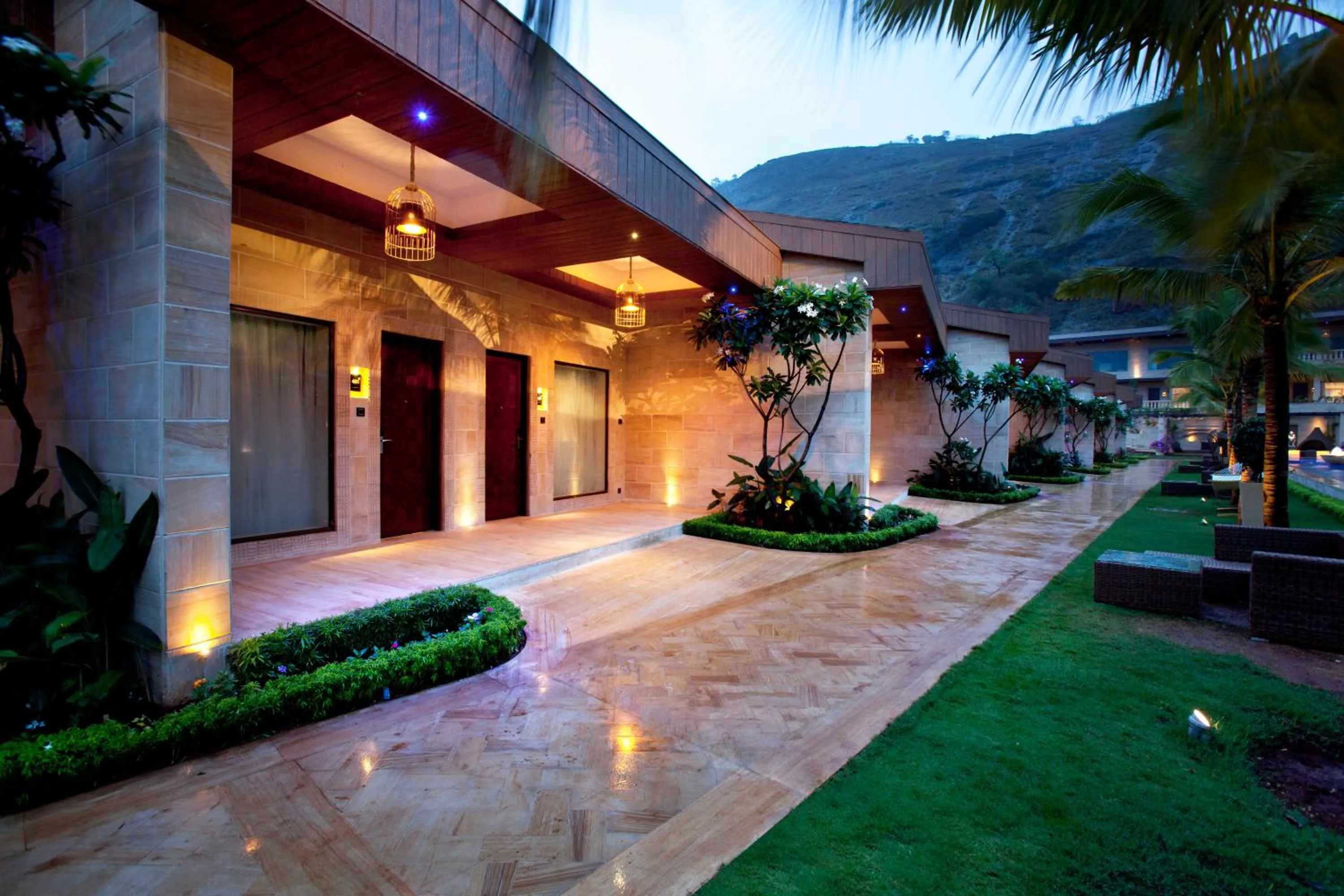 Facade/entrance in Della Resorts