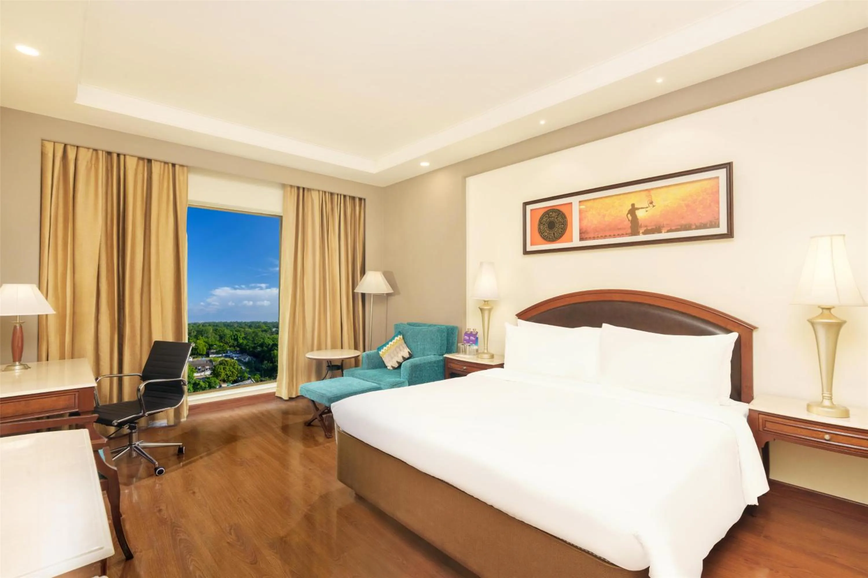 Bedroom, Bed in Radisson Hotel Varanasi