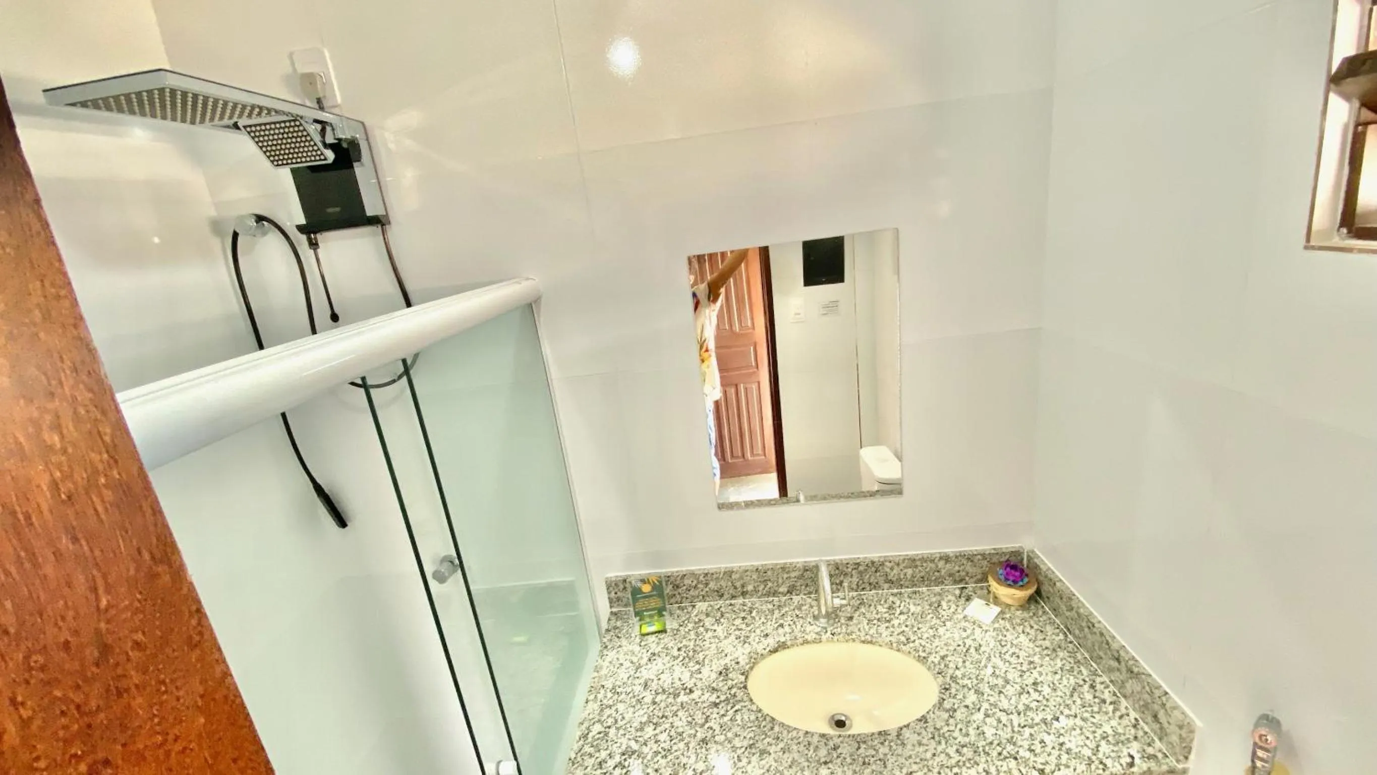 Bathroom in EcoVila-Zen Bougainville - Hotel Pousada