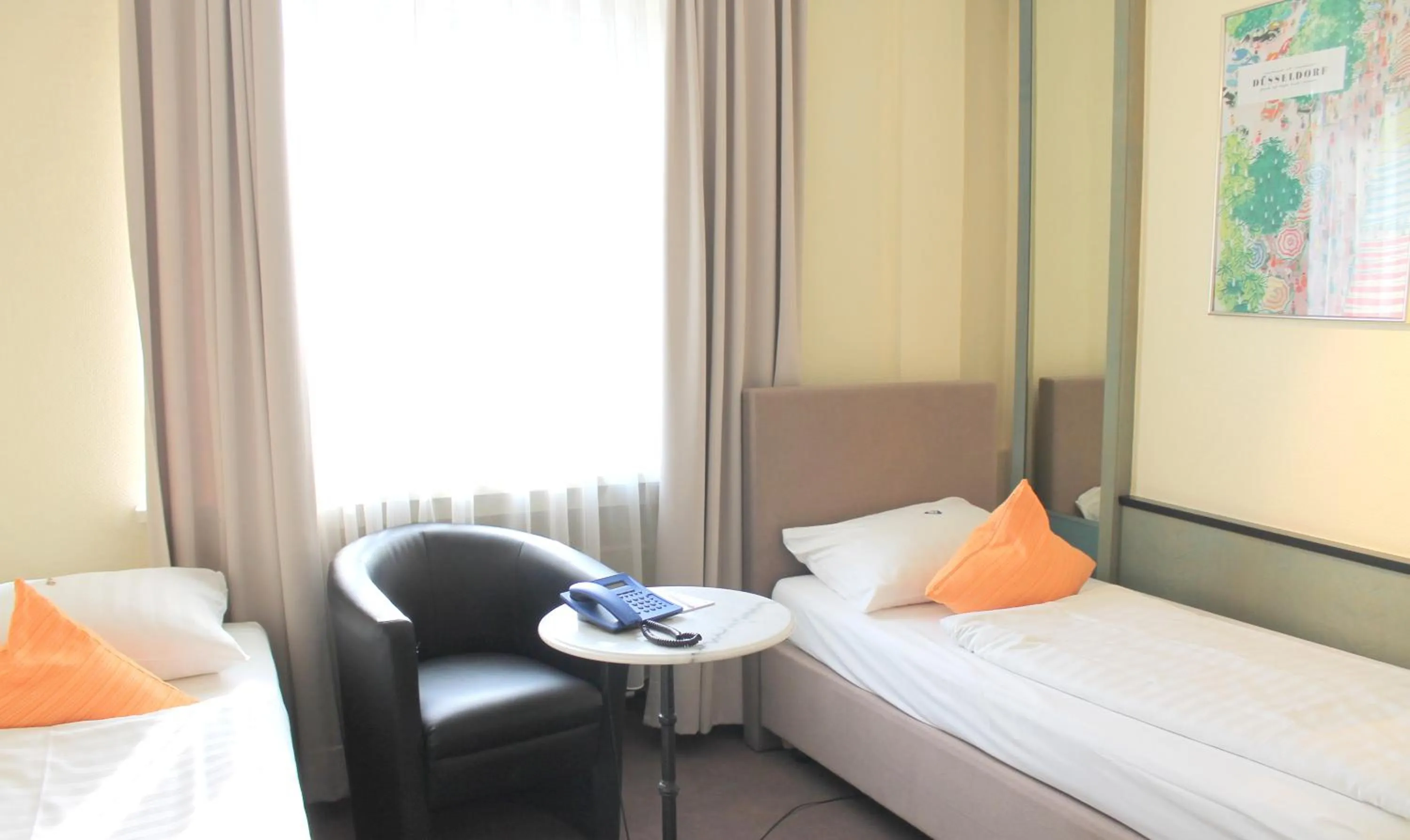 Bedroom in Monopol Hotel