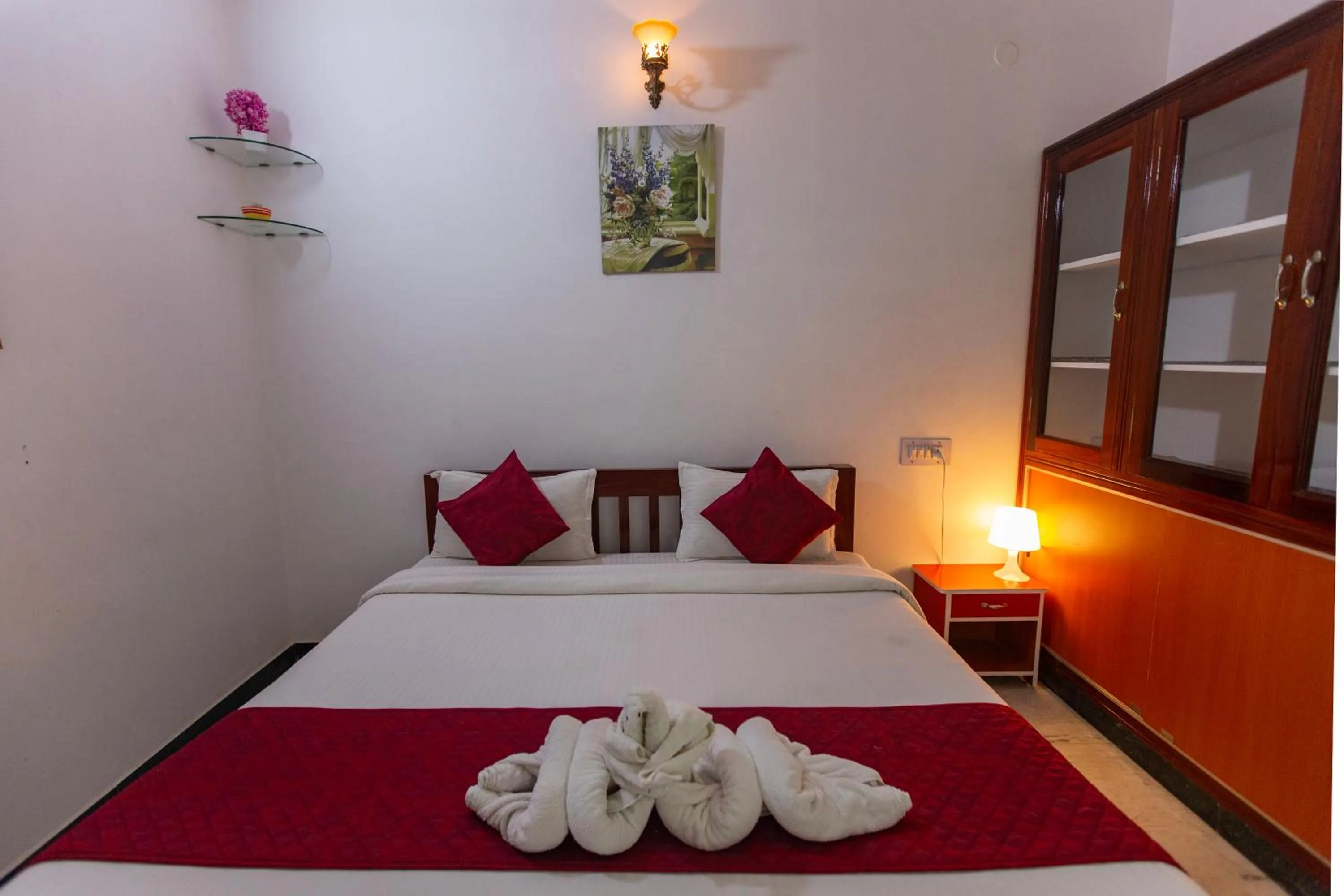 Bed in Sunflower Villa