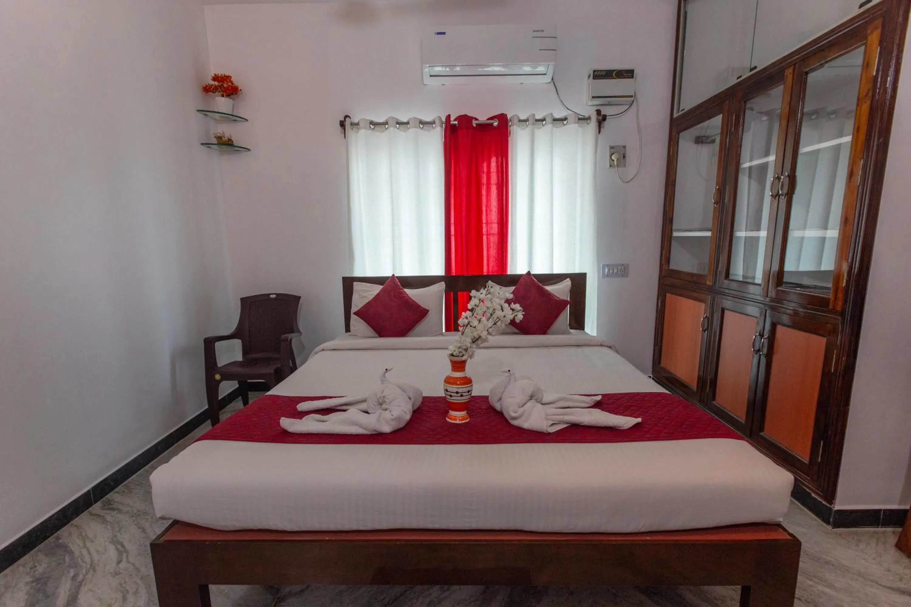 Bed in Sunflower Villa