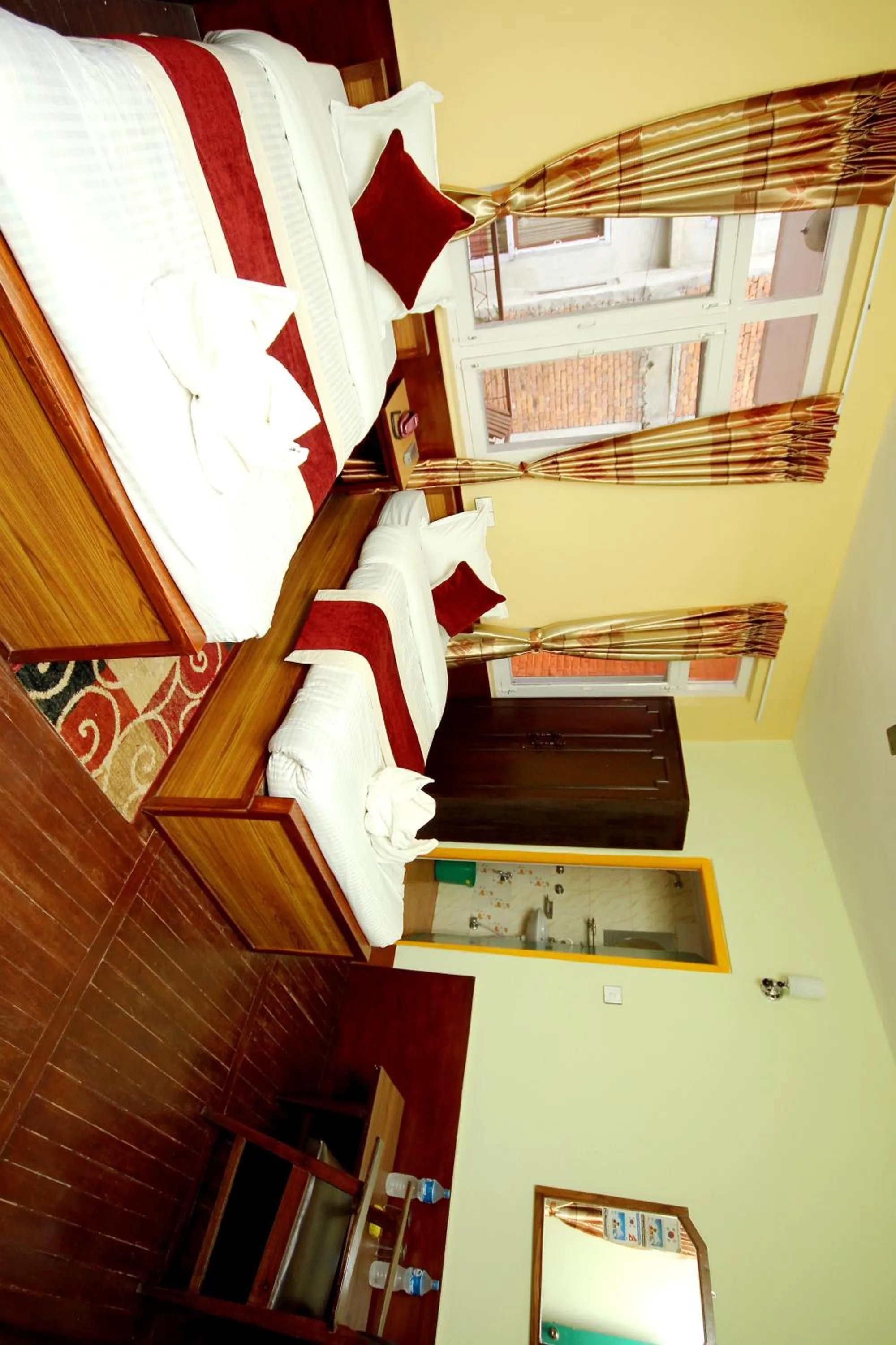 Bed in hotel Backpackers inn