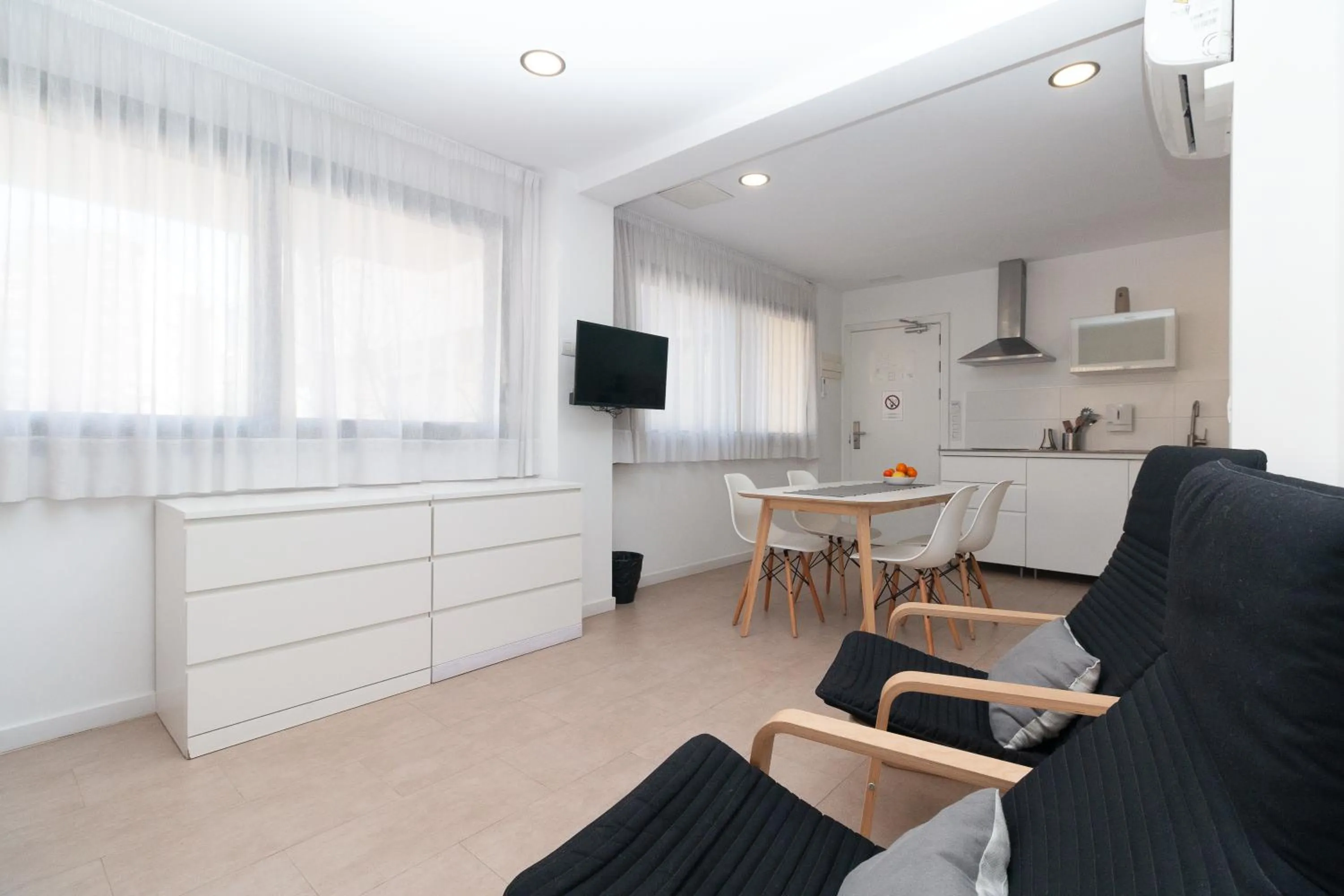 TV and multimedia in BET Apartments - Reig