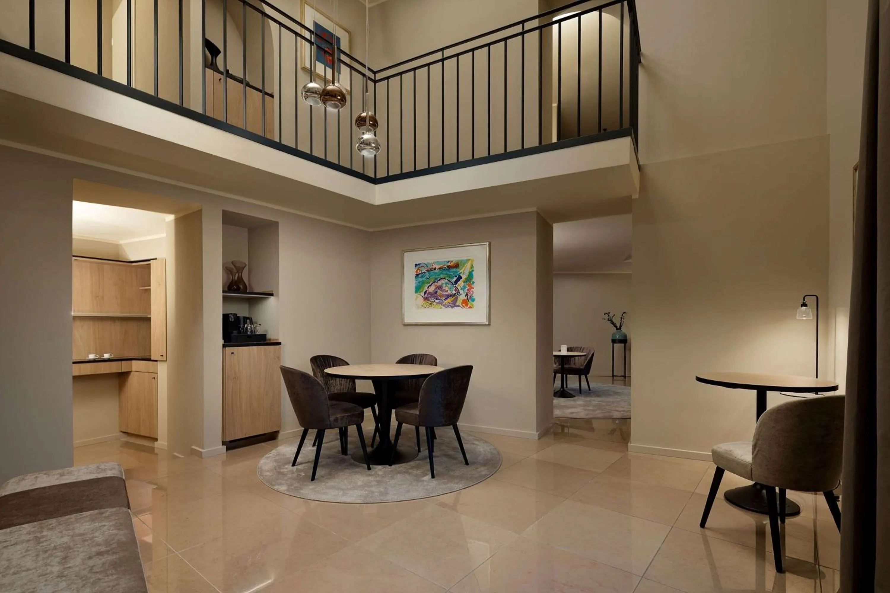 Living room in Wasserturm Hotel Cologne, Curio Collection by Hilton