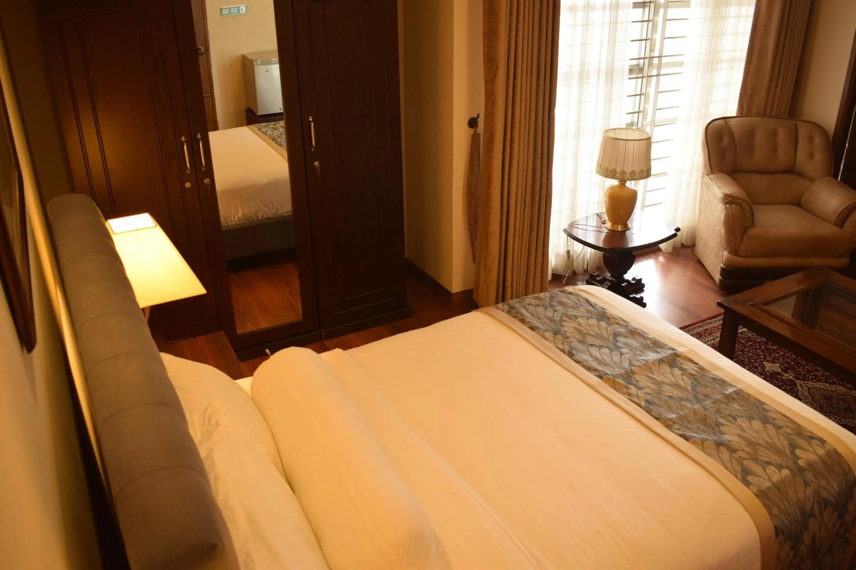 Bed in Shinepukur Suites