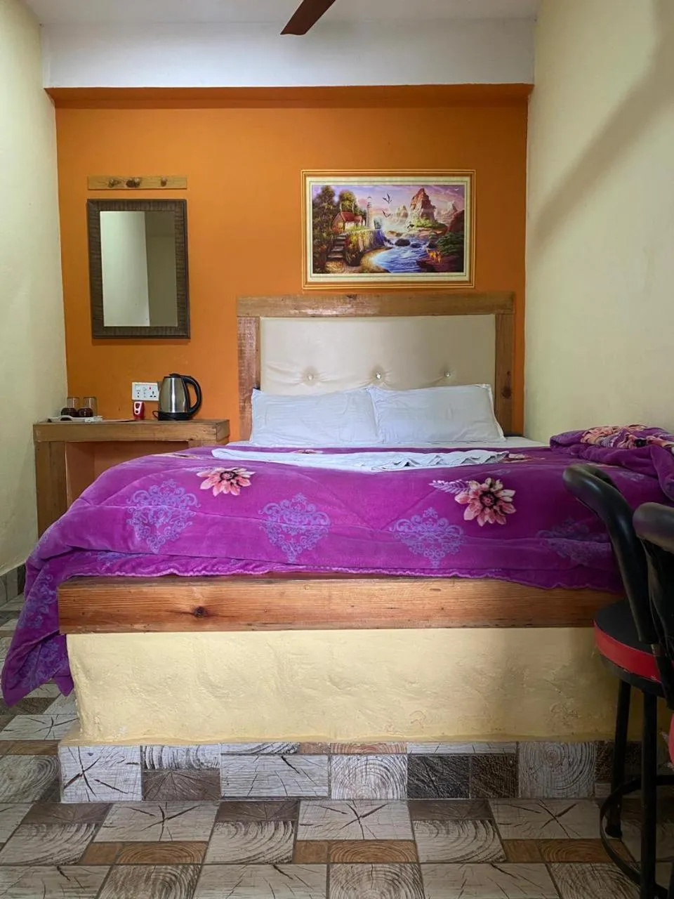 Bed in Hong Qi Hotel