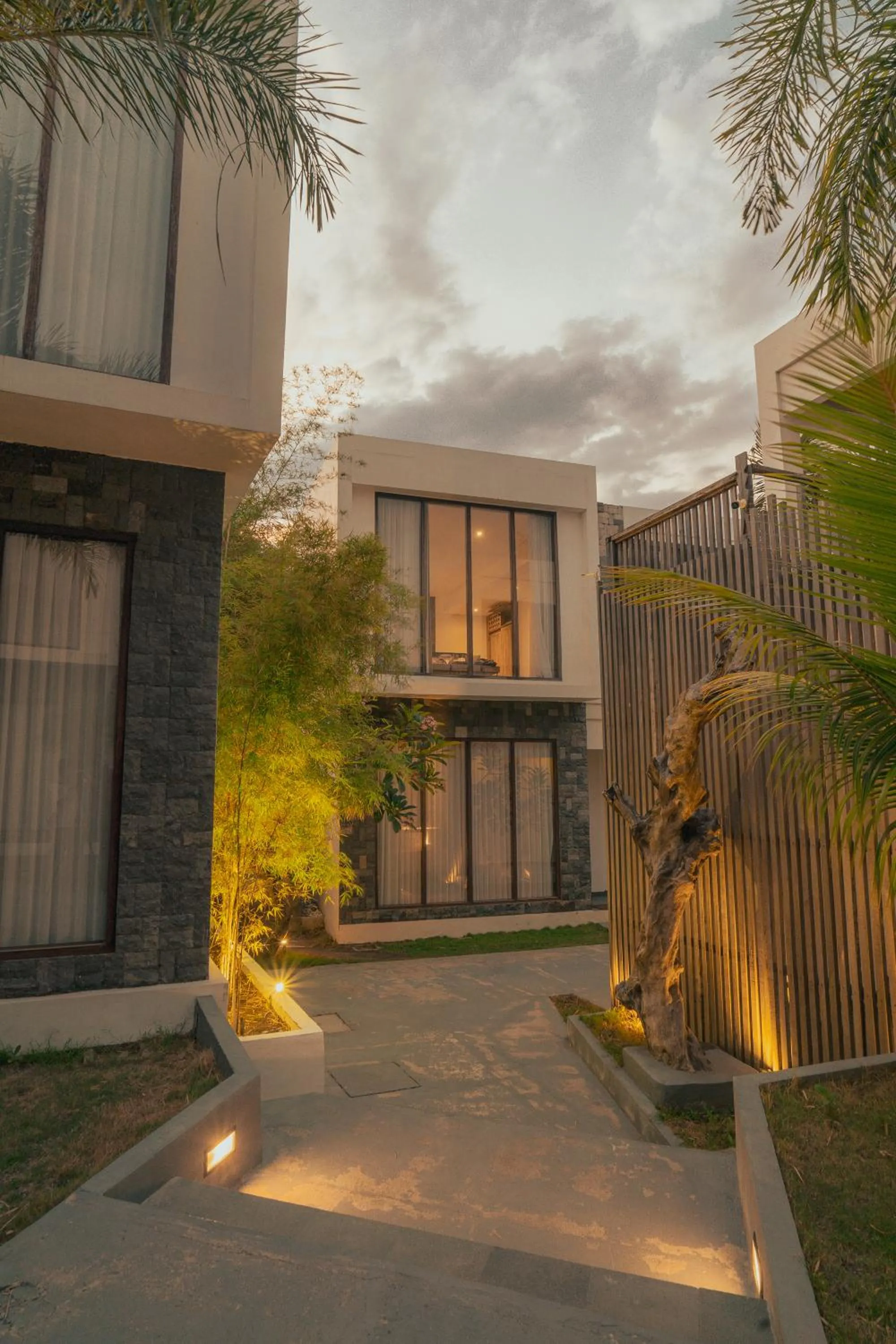 Property building in Nero North