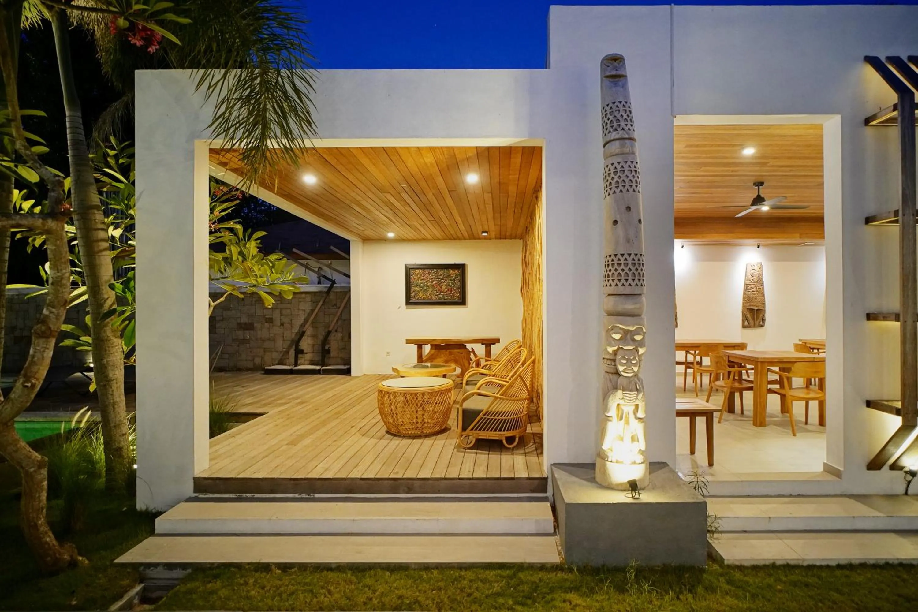 Restaurant/places to eat in Nero North