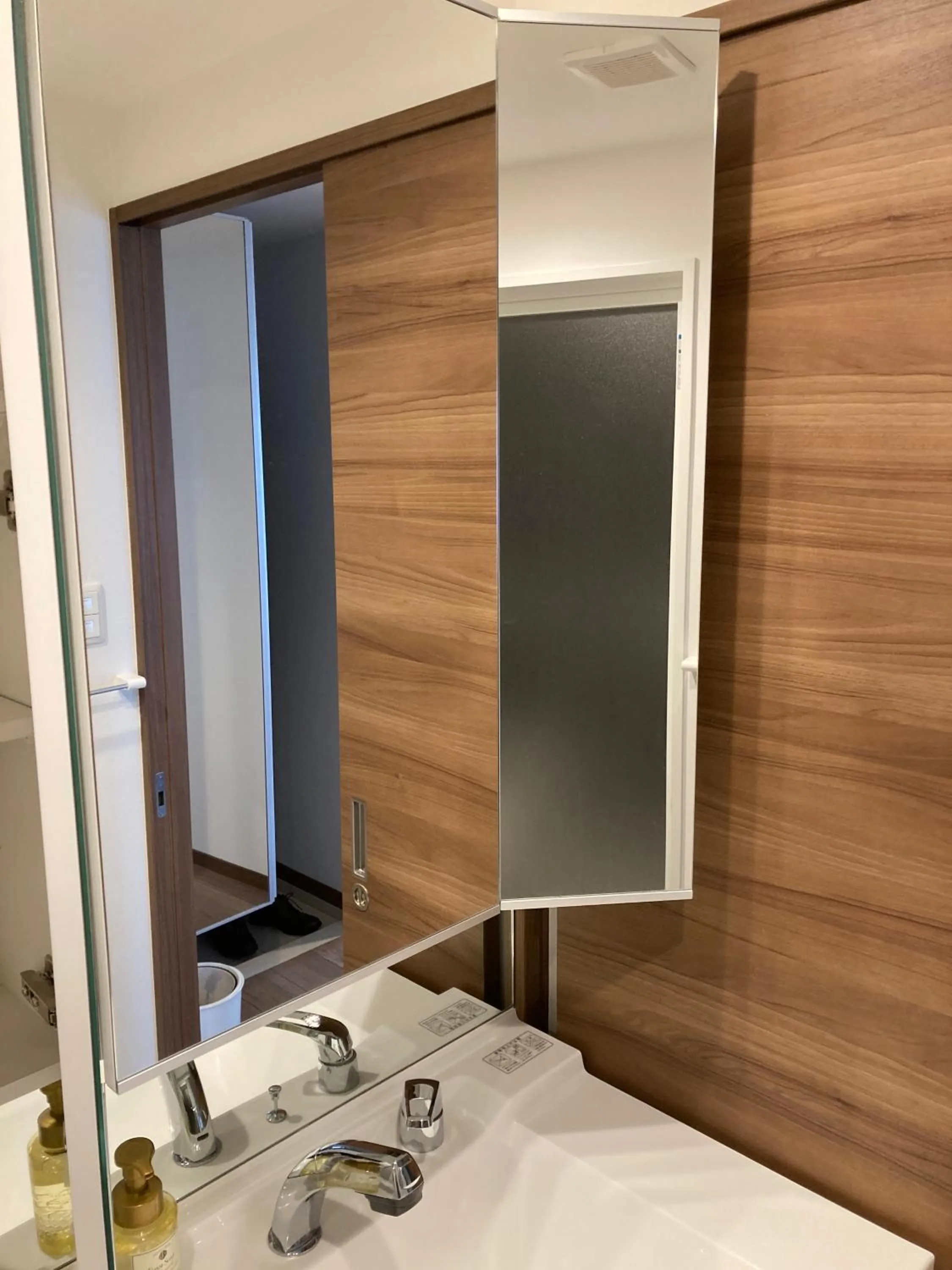 Bathroom, Bed in A.T. Hotel Hakata