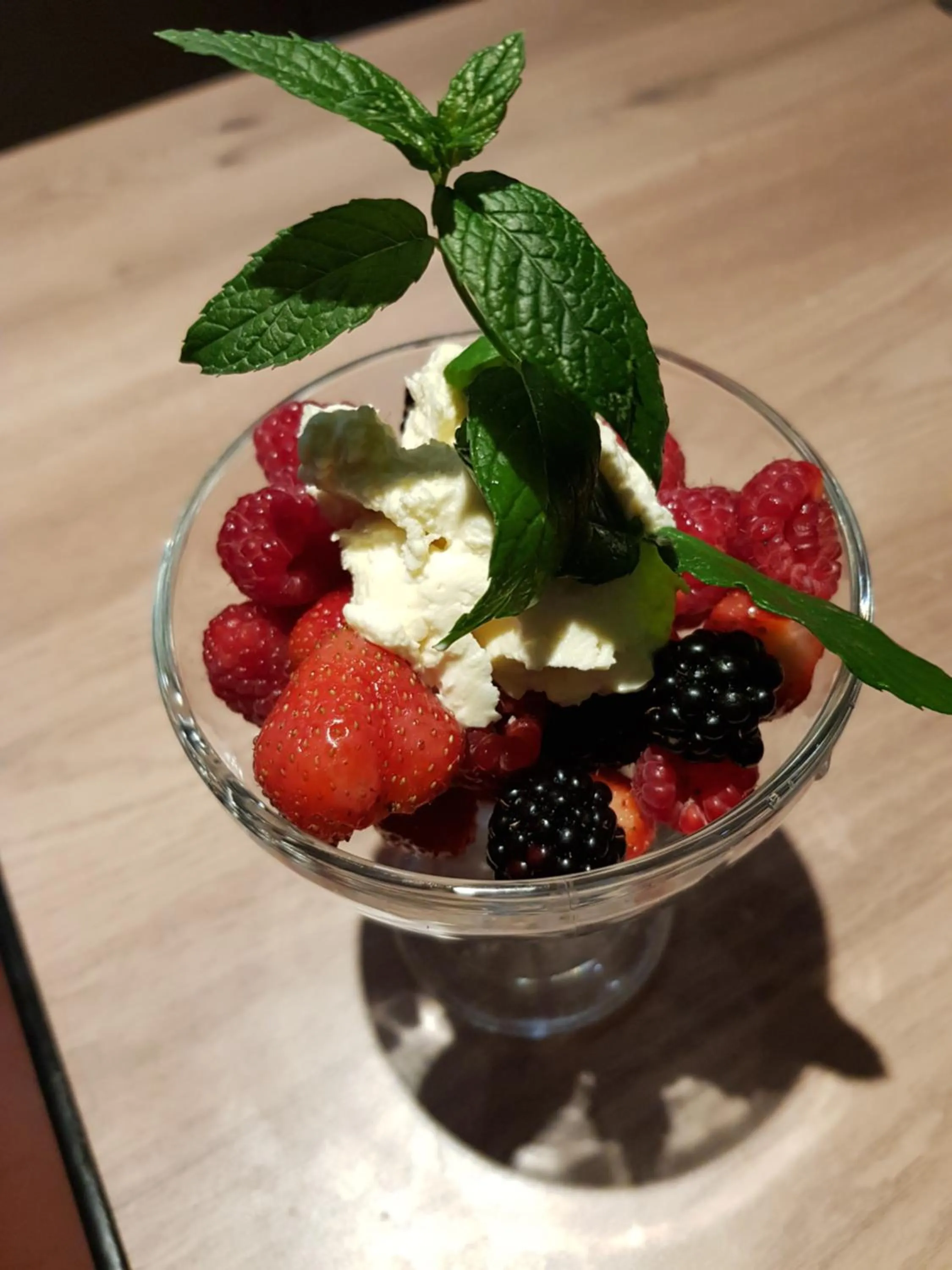 Restaurant/places to eat in L'havre de Saint Germain