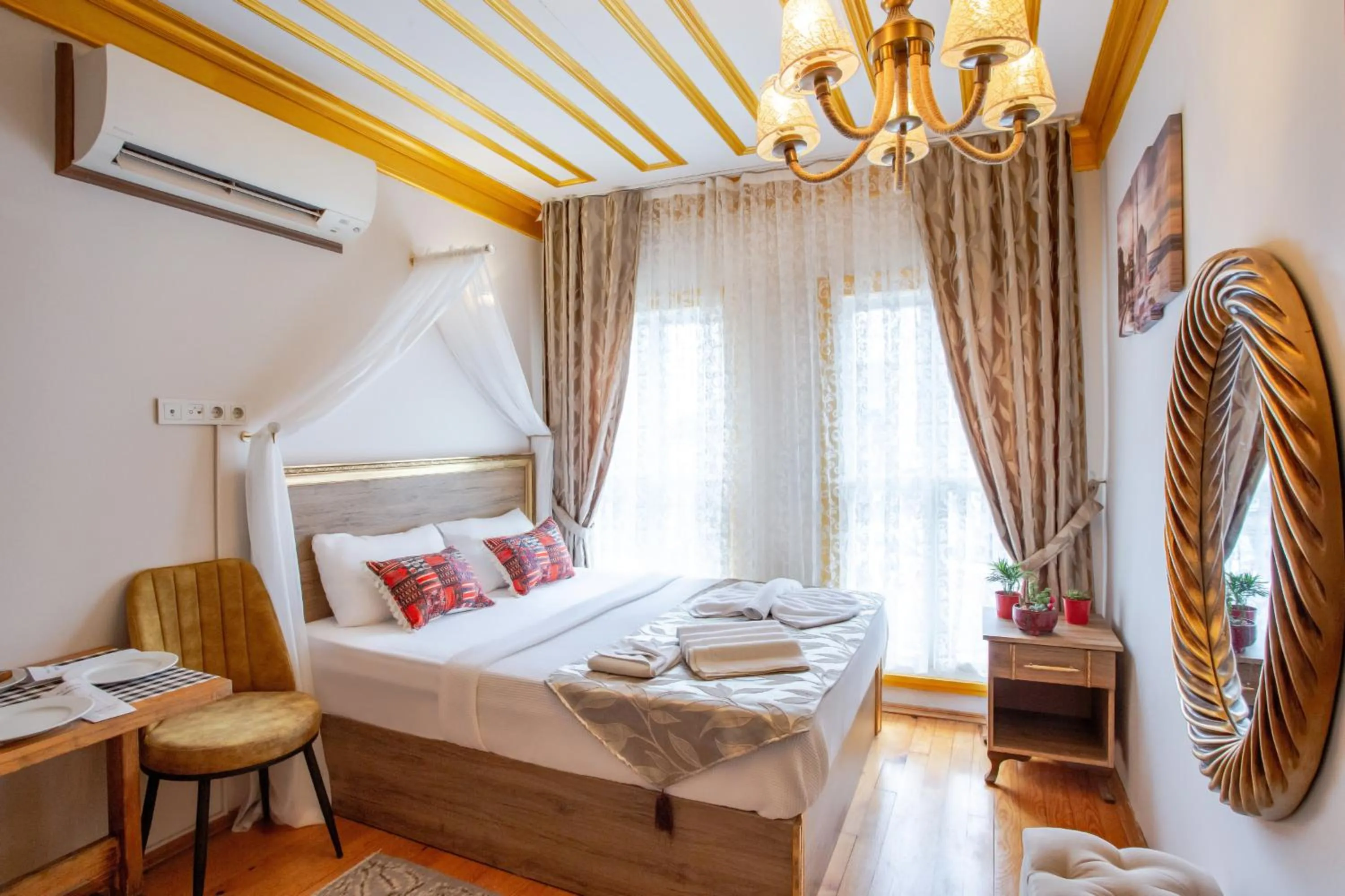 Bed in April Story Apart Hotel