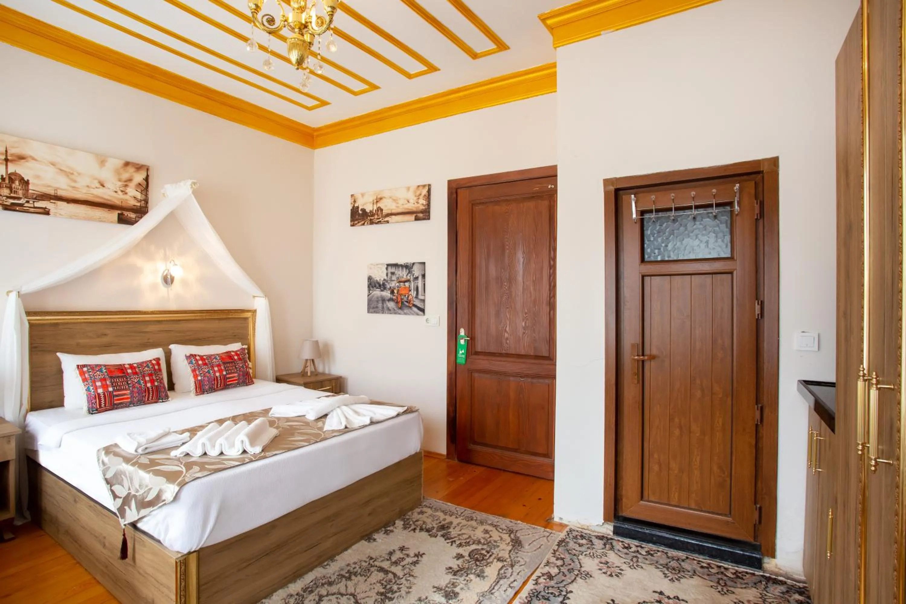 Bed in April Story Apart Hotel