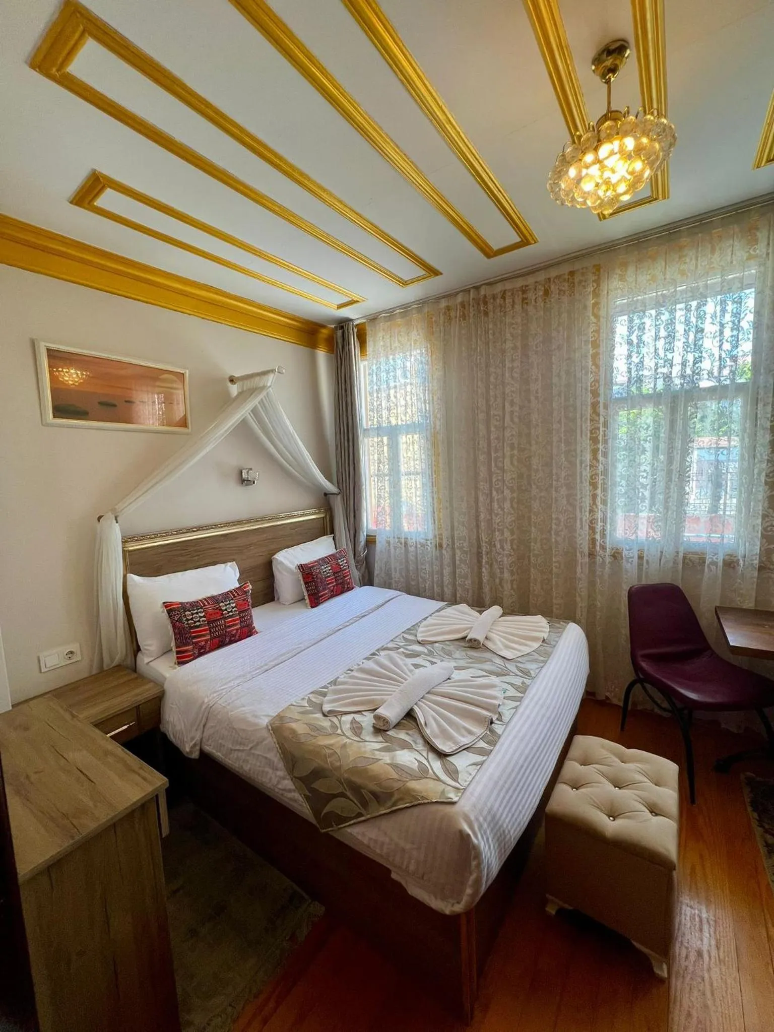 Bed in April Story Apart Hotel