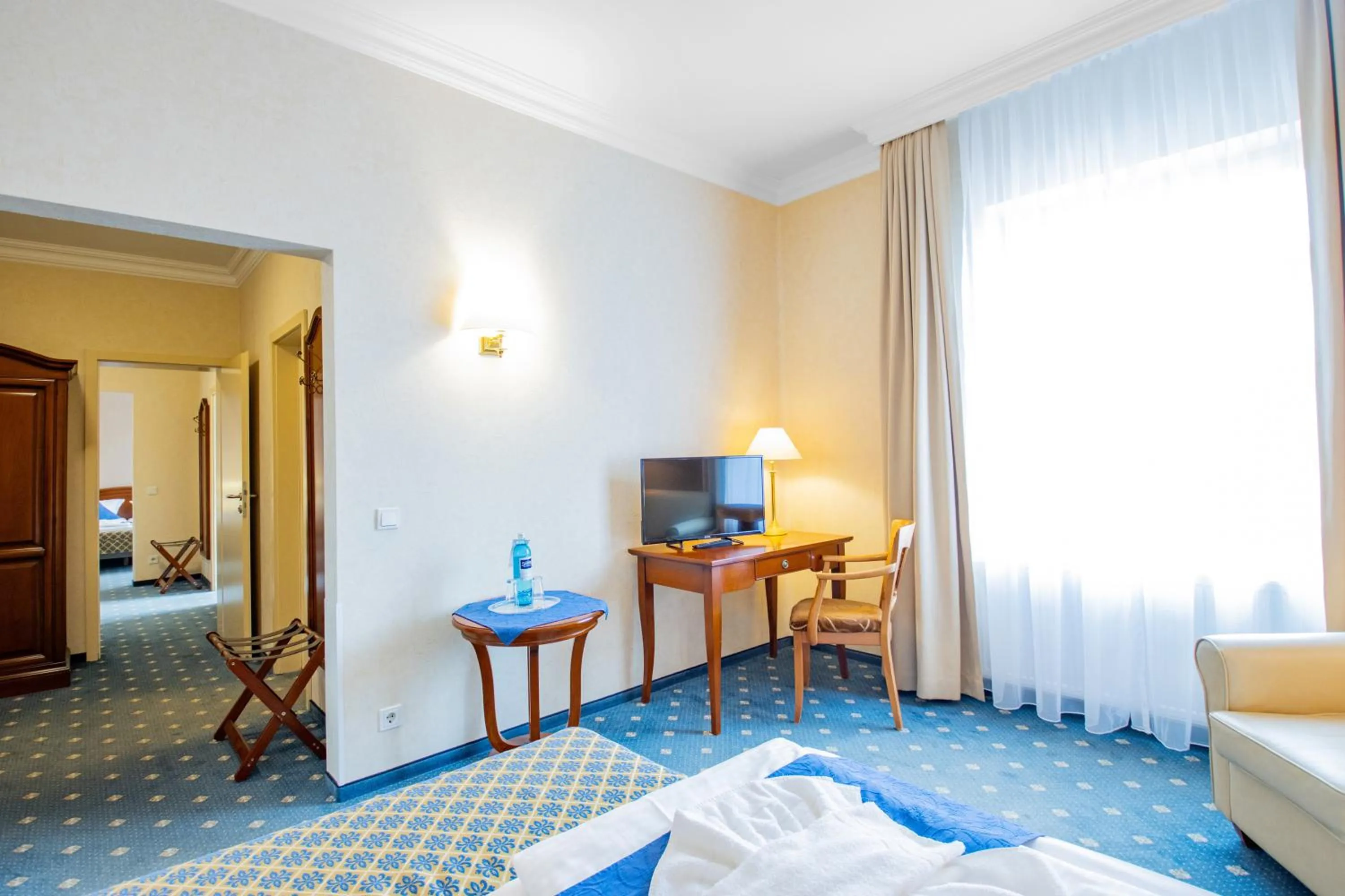 Photo of the whole room, Bed in SeeHotel Großräschen