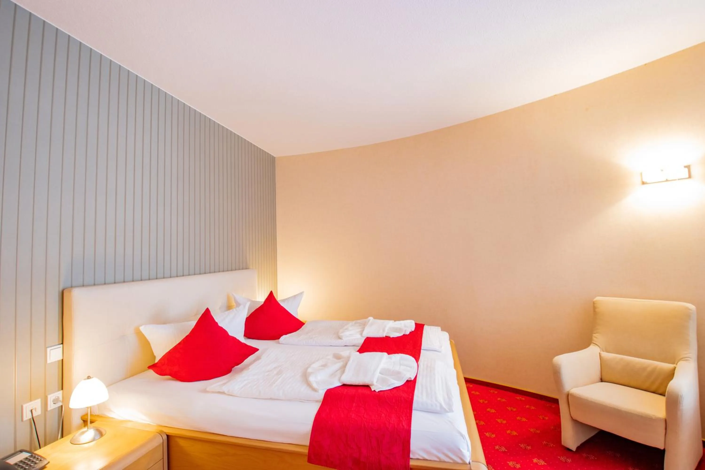 Photo of the whole room, Bed in SeeHotel Großräschen