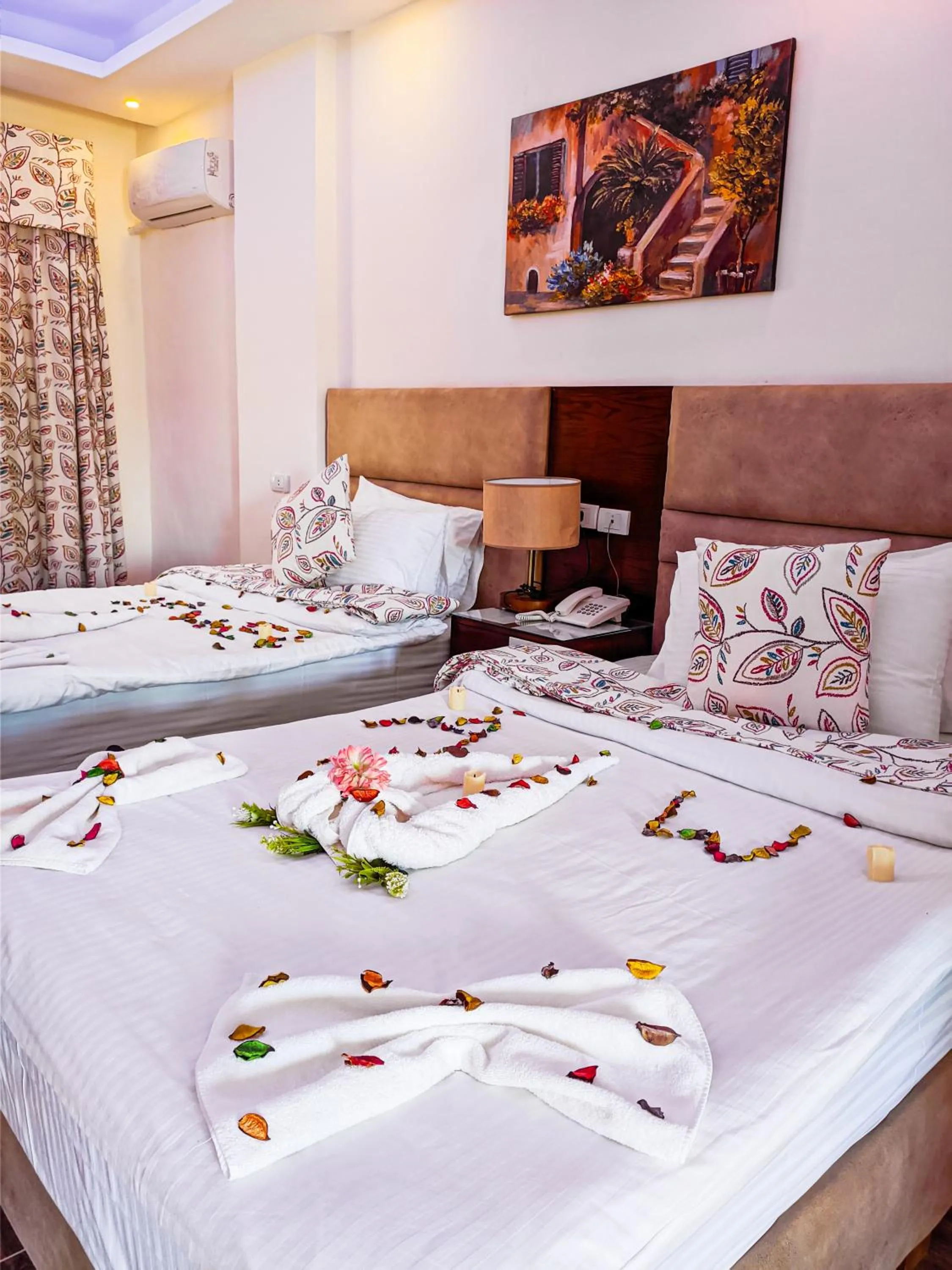 Bedroom, Bed in Jewel Matrouh Hotel