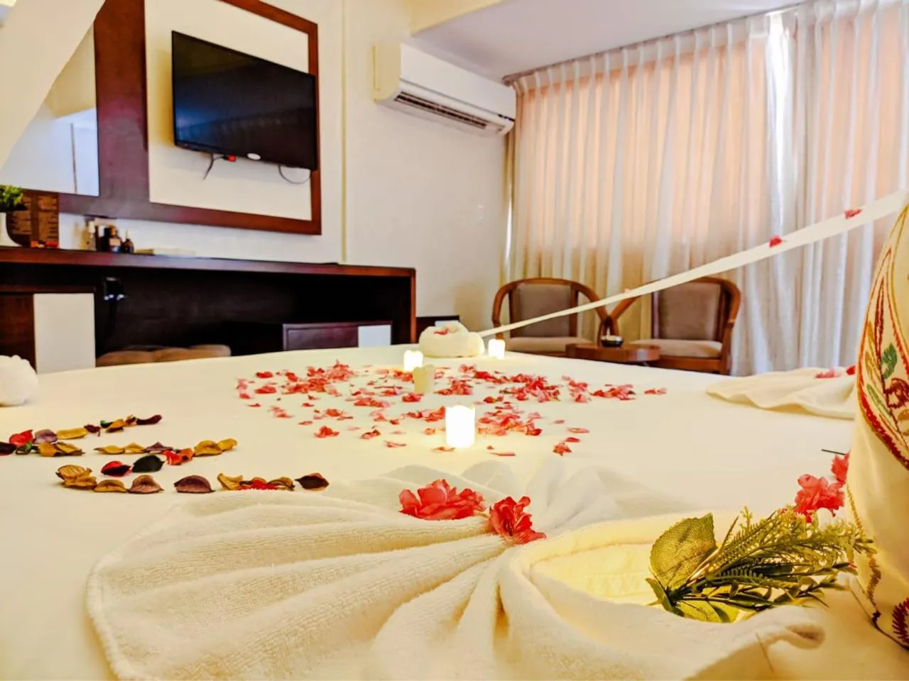 TV and multimedia, Bed in Jewel Matrouh Hotel