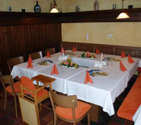 Restaurant/places to eat in Hubertusbaude