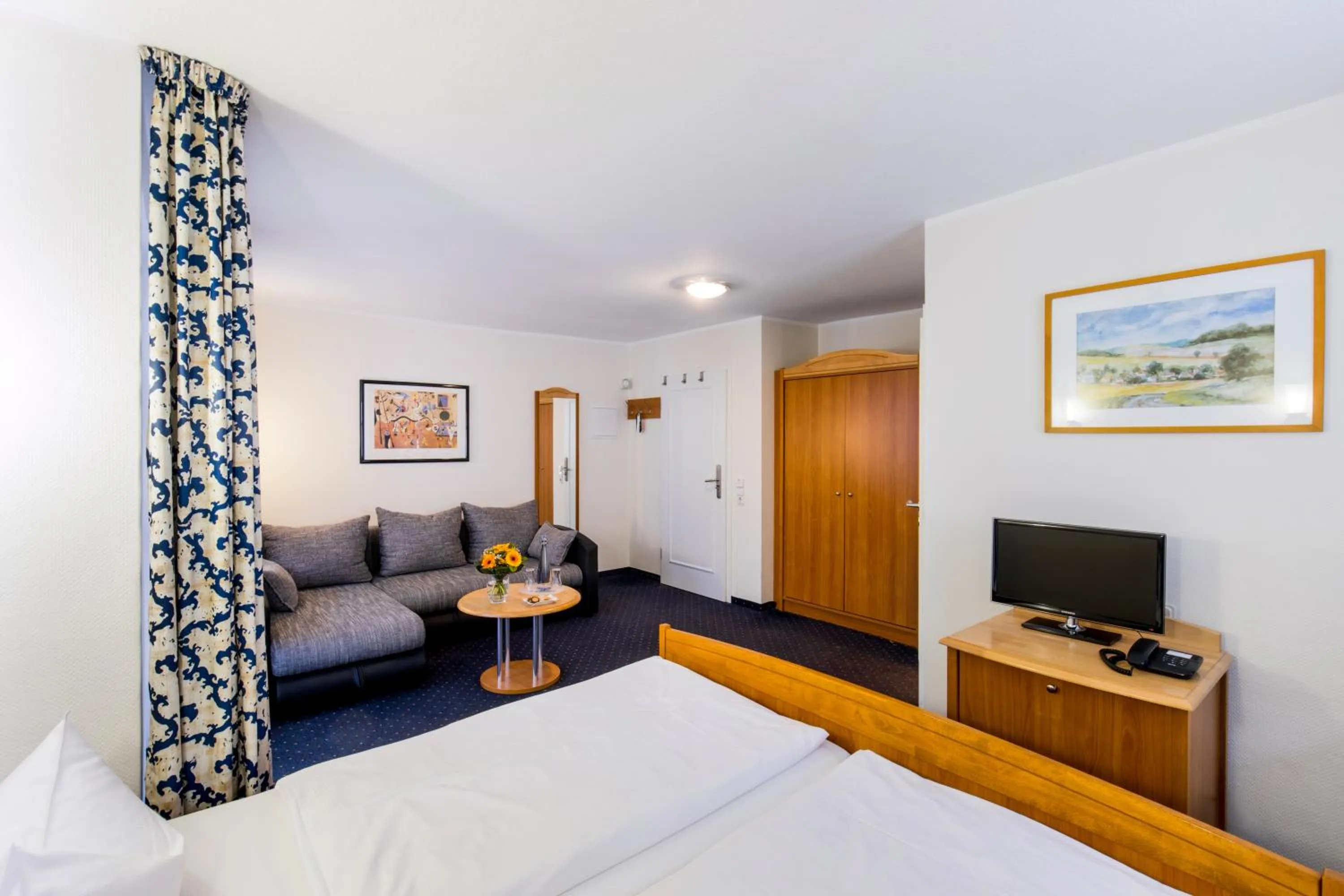 Photo of the whole room, Bed in Hubertusbaude