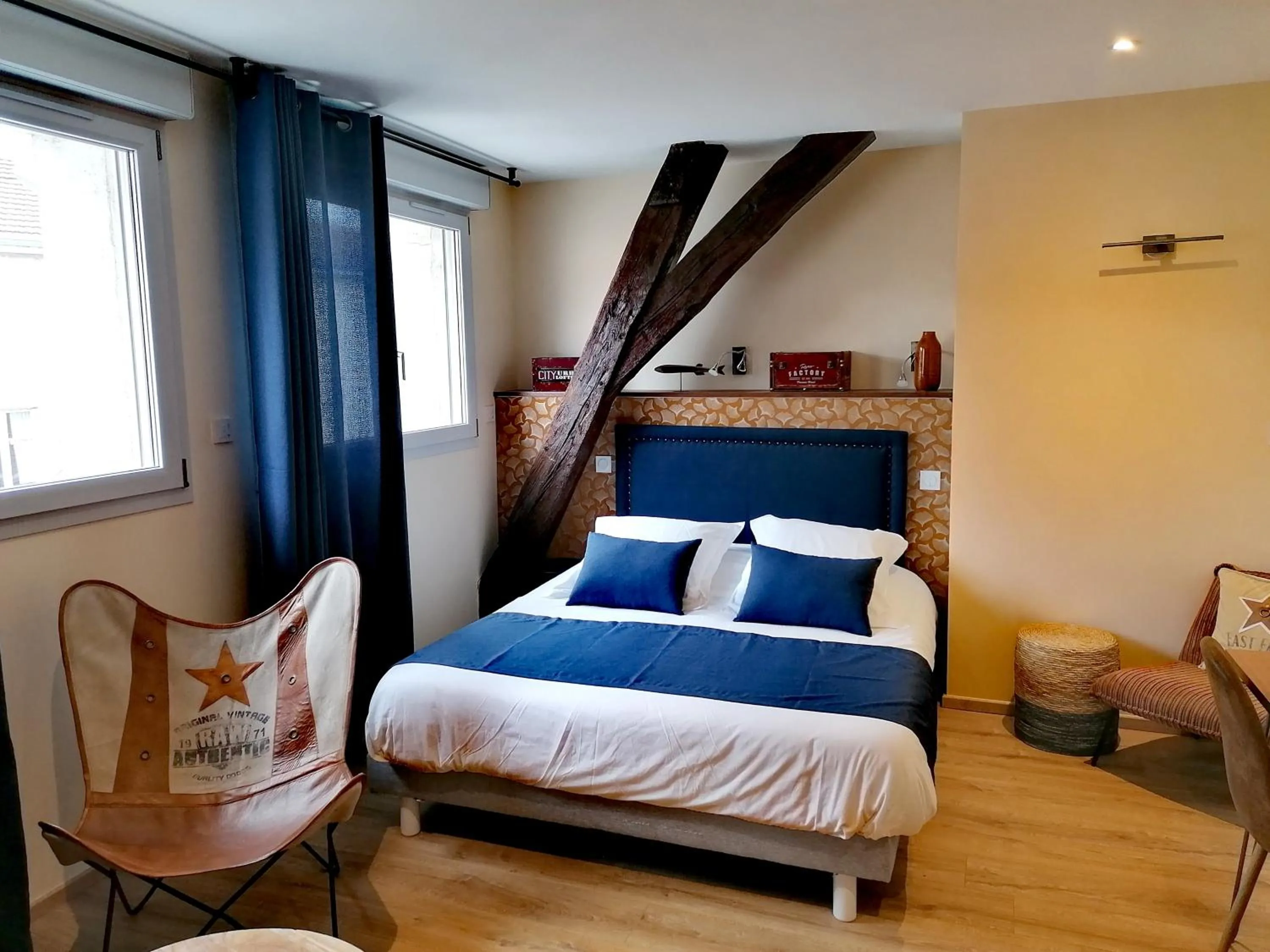 Bed in Les chambres de la Cotinière - Bord de Saône - St Jean de Losne