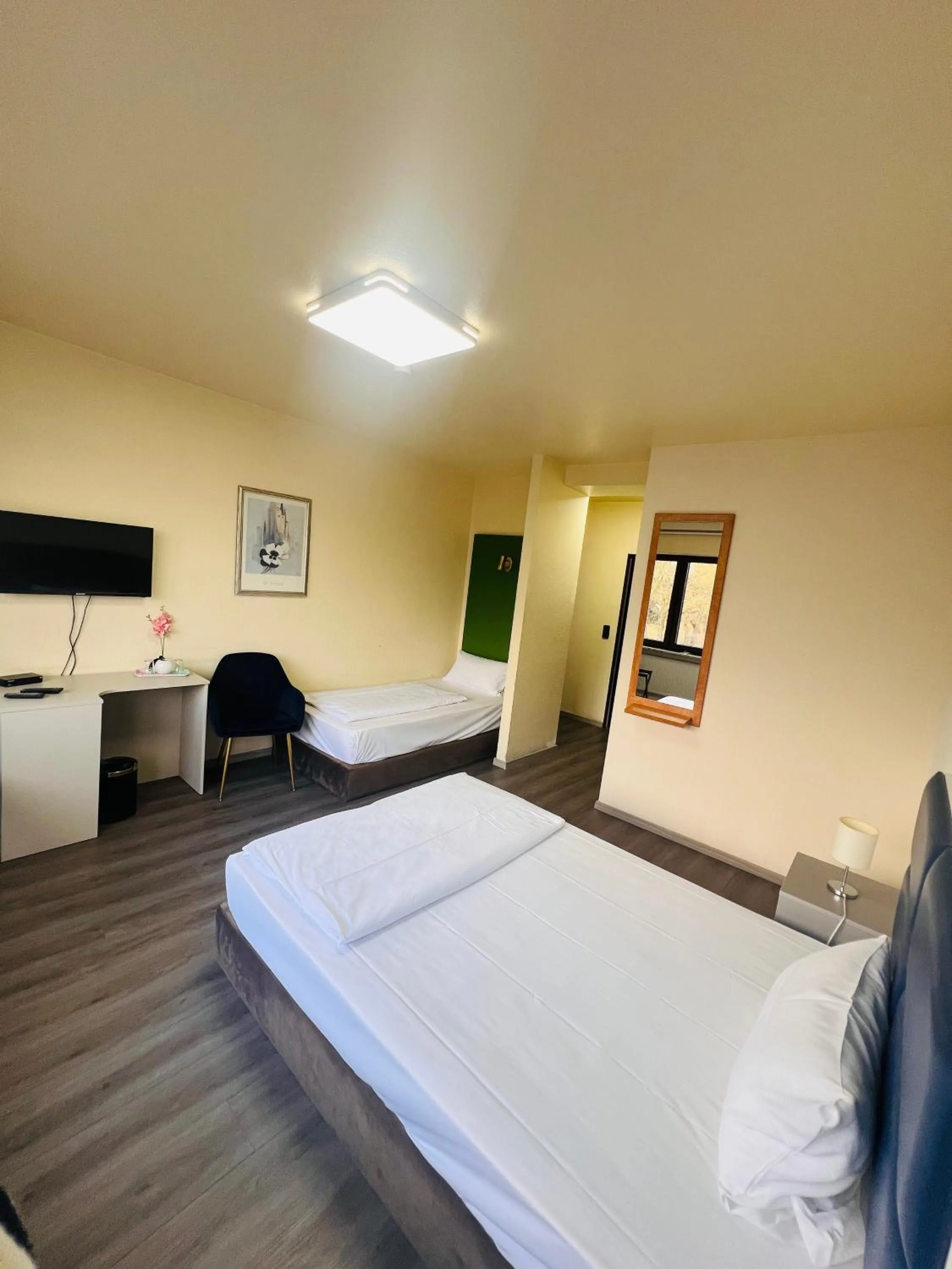 Bed in Hotel Am Flughafen