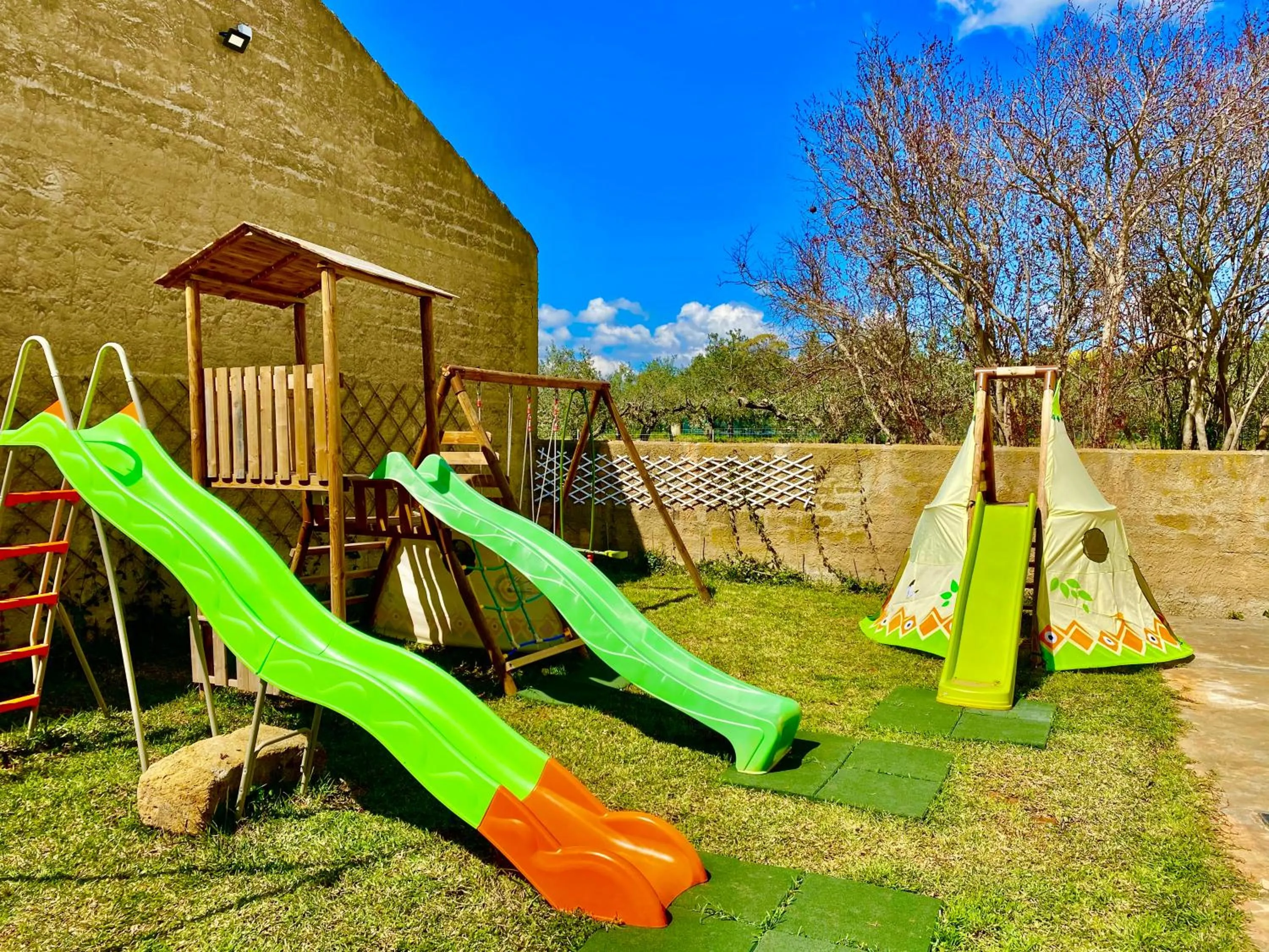 Children play ground in I Gelsomini