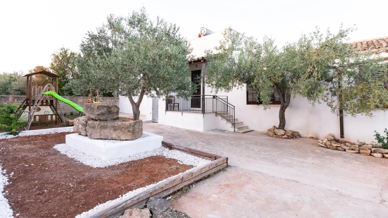 Property building in I Gelsomini