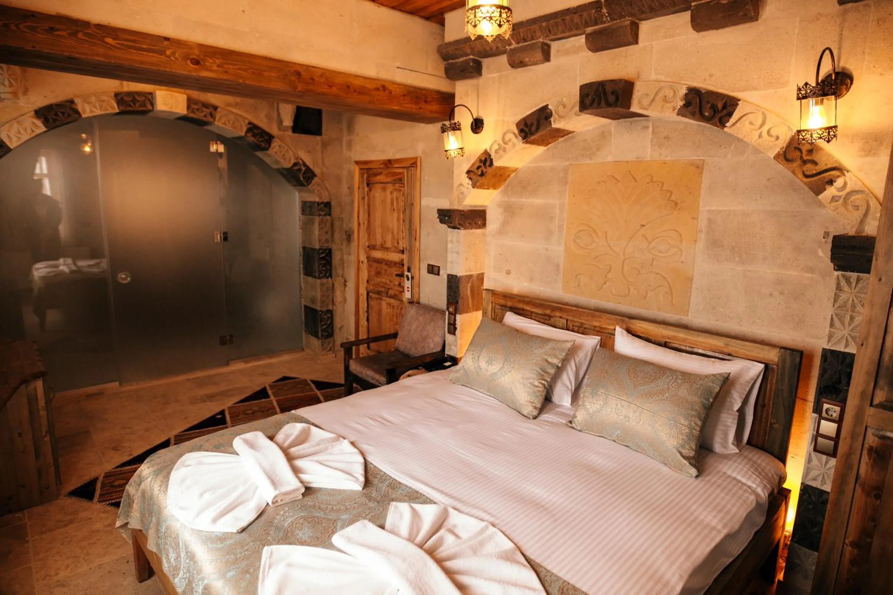 Photo of the whole room, Bed in Wonder of cappadocia
