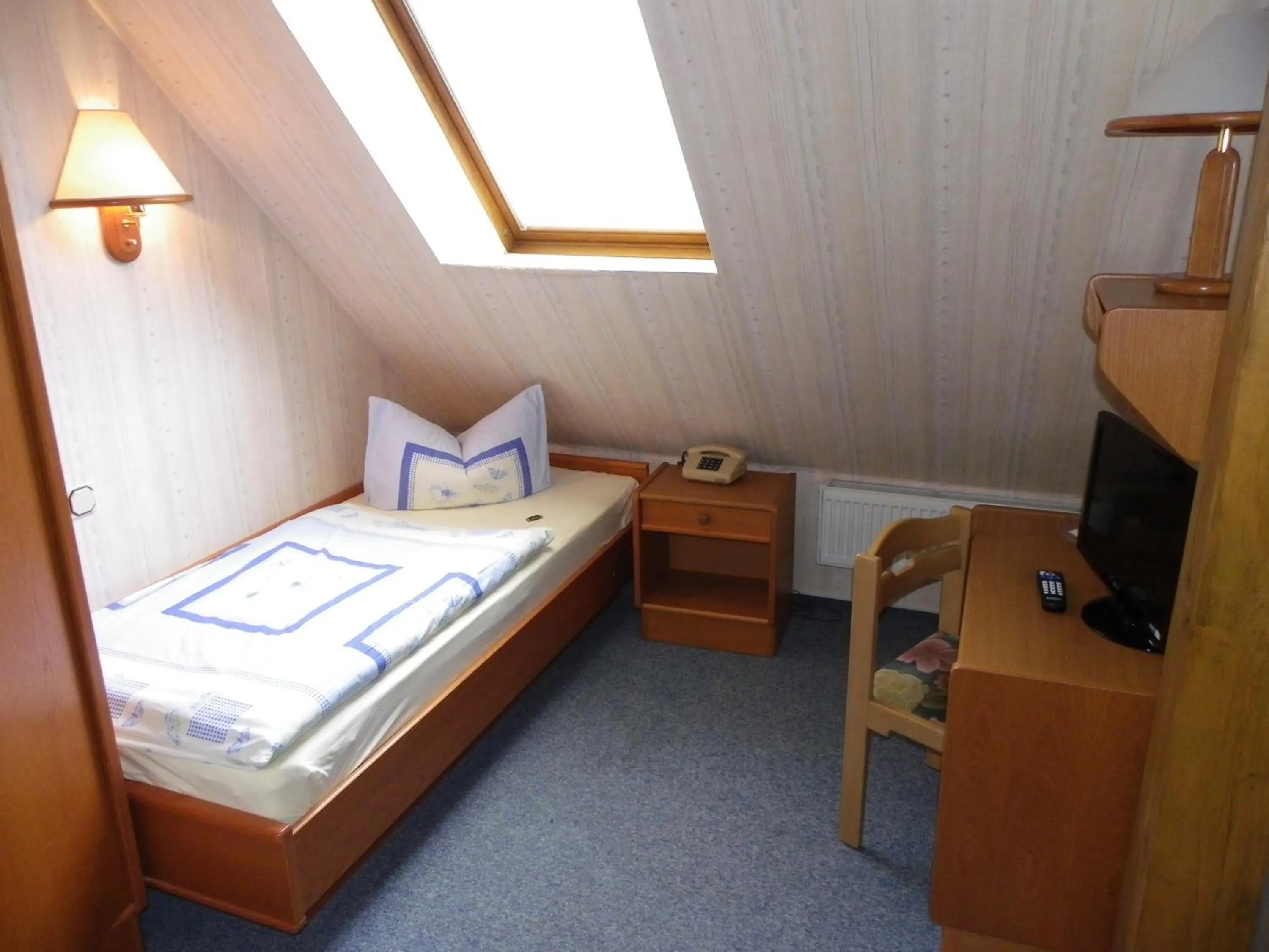 Bedroom, Bed in Hotel Wenzels Hof