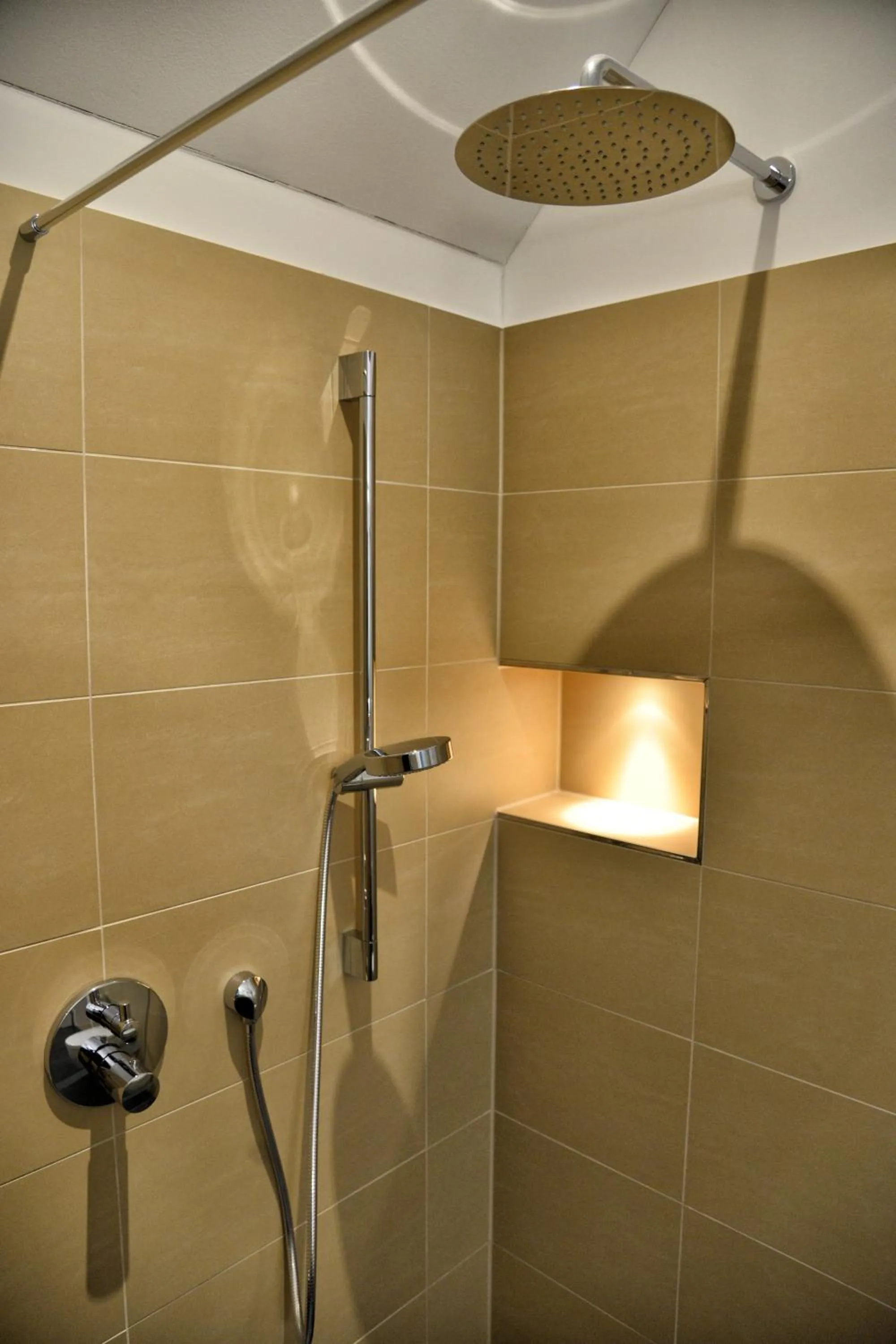 Shower in Hotelanlage Starick