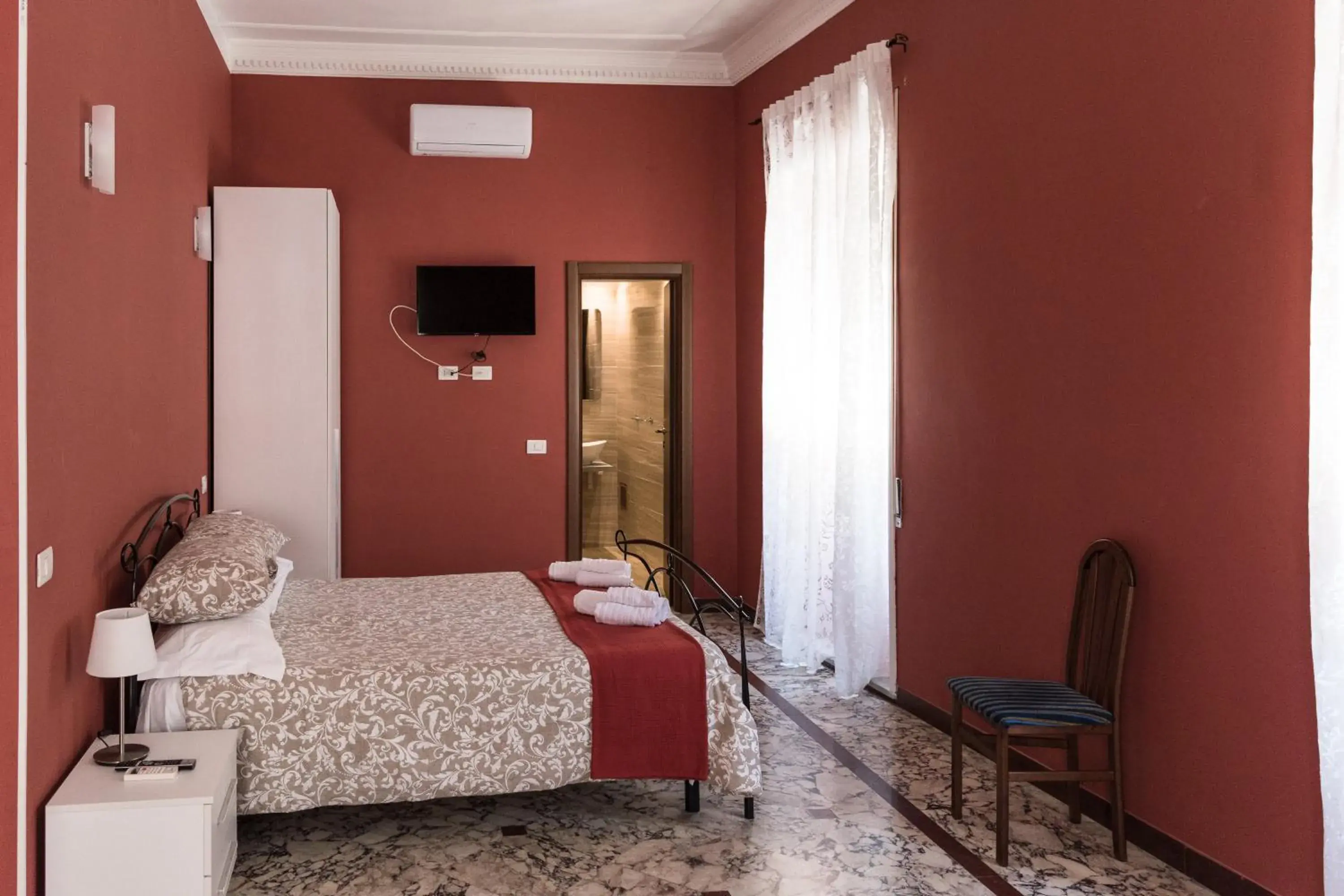 Family Room with Private Bathroom in Antica Terrazza Frascati Family Room with Private Bathroom in Antica Terrazza Frascati