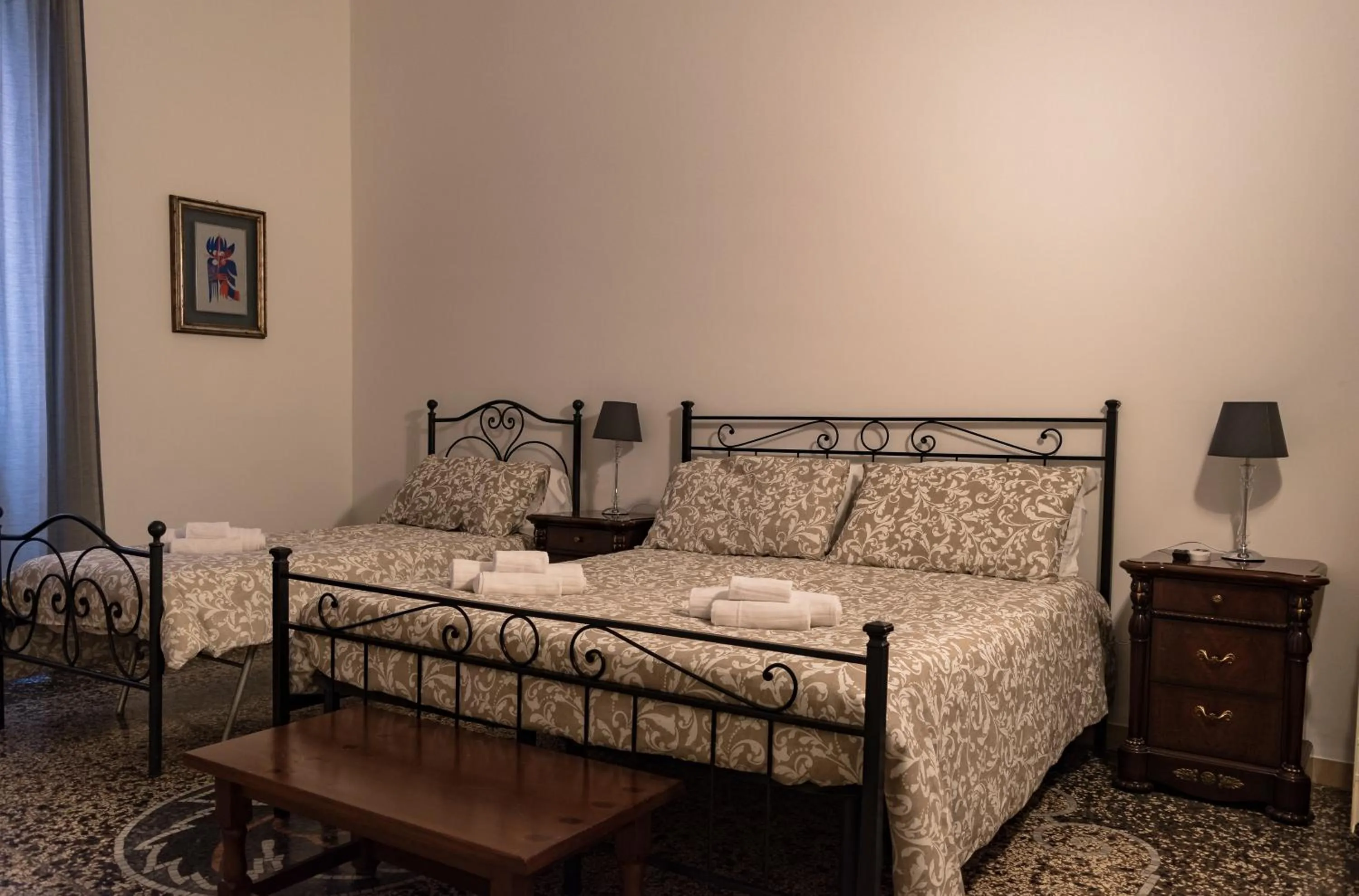 Photo of the whole room, Bed in Antica Terrazza Frascati