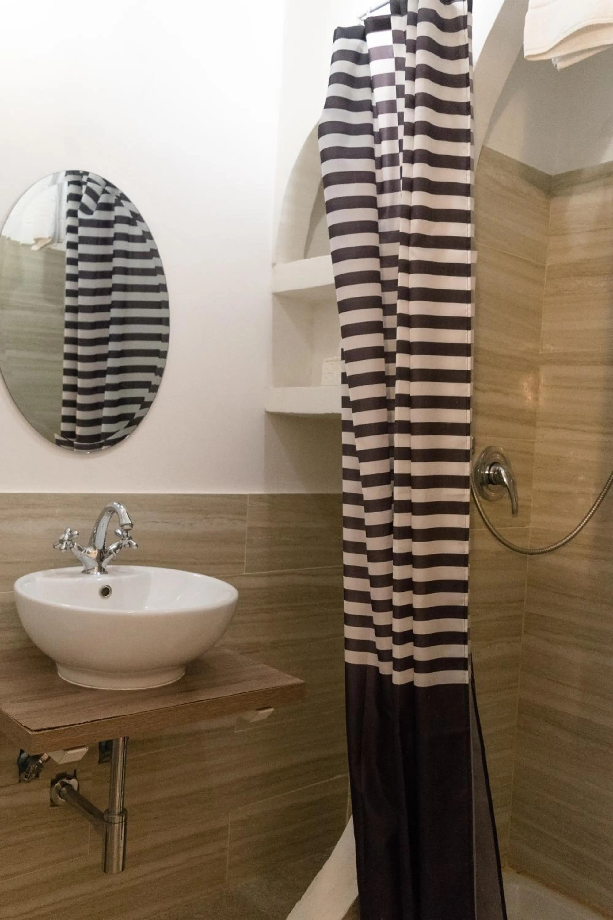 Bathroom in Antica Terrazza Frascati