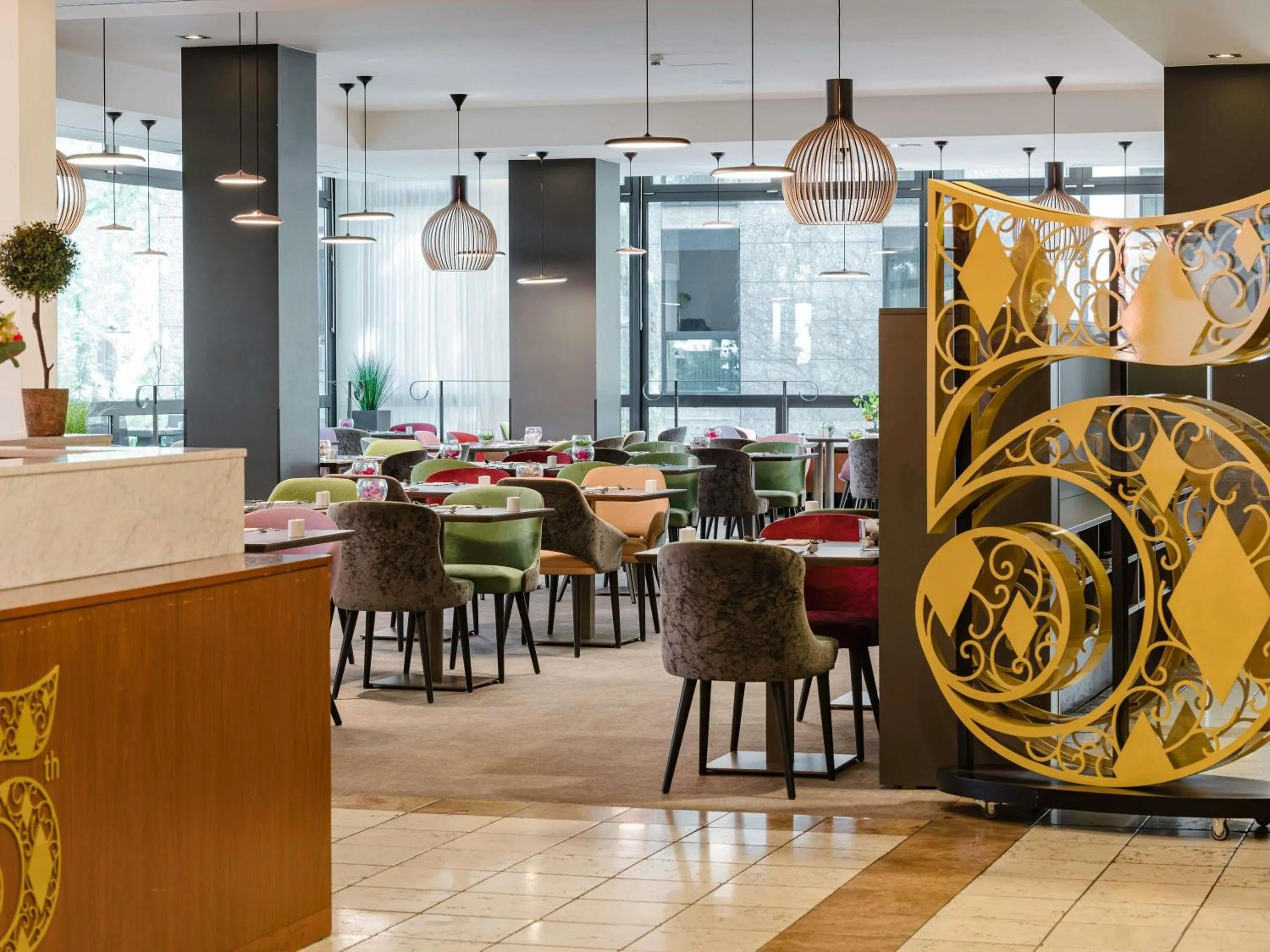 Breakfast in Hotel Mondial am Dom Cologne MGallery