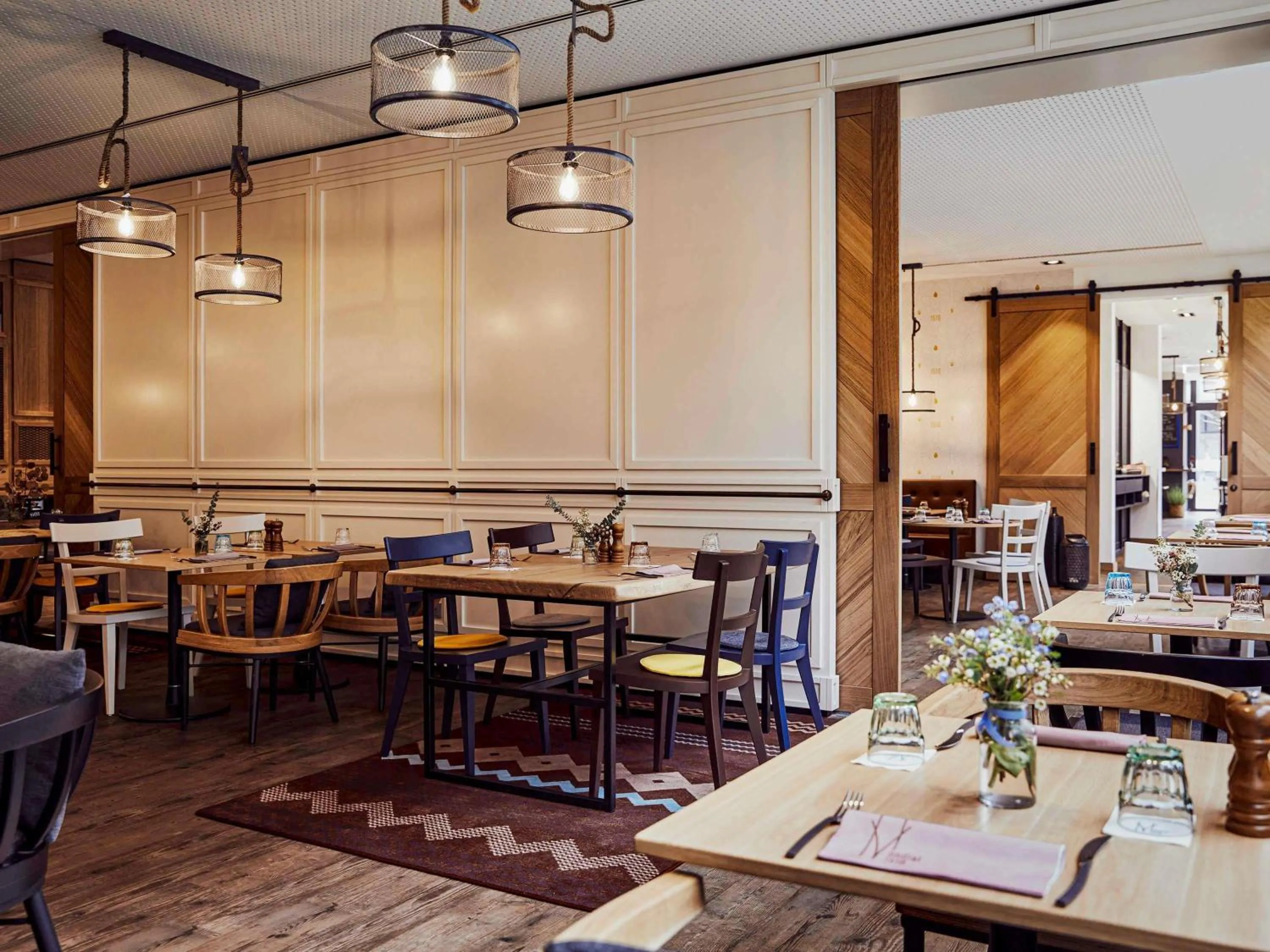 wedding in Hotel Mondial am Dom Cologne MGallery