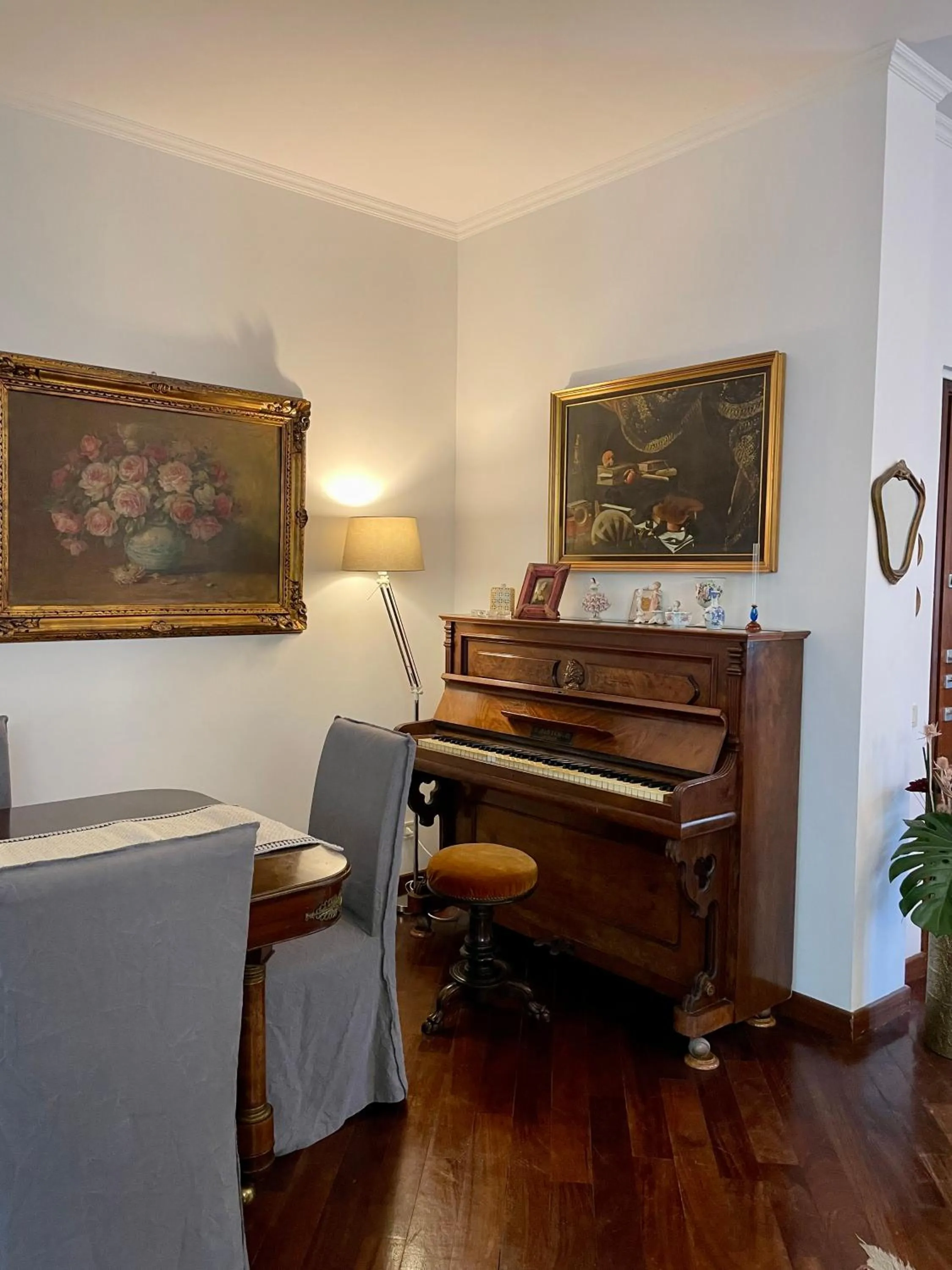 Communal lounge/ TV room in B&B Villa Tersius