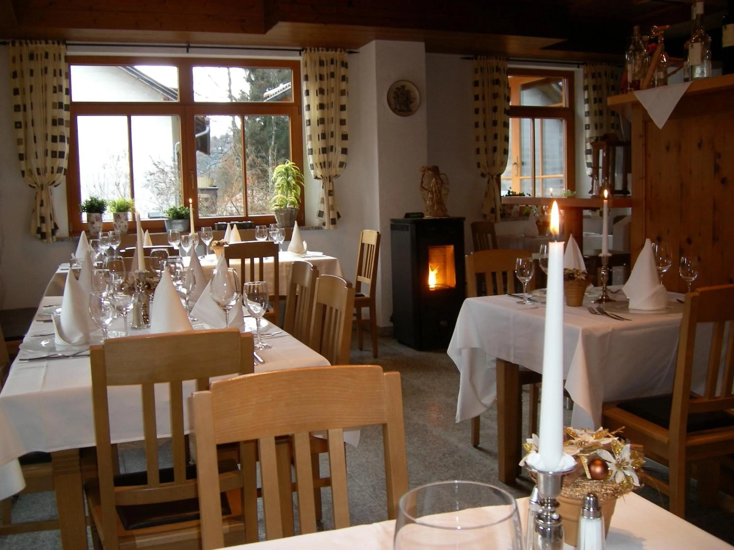 Restaurant/places to eat in Hotel und Apartements im Forellenbach