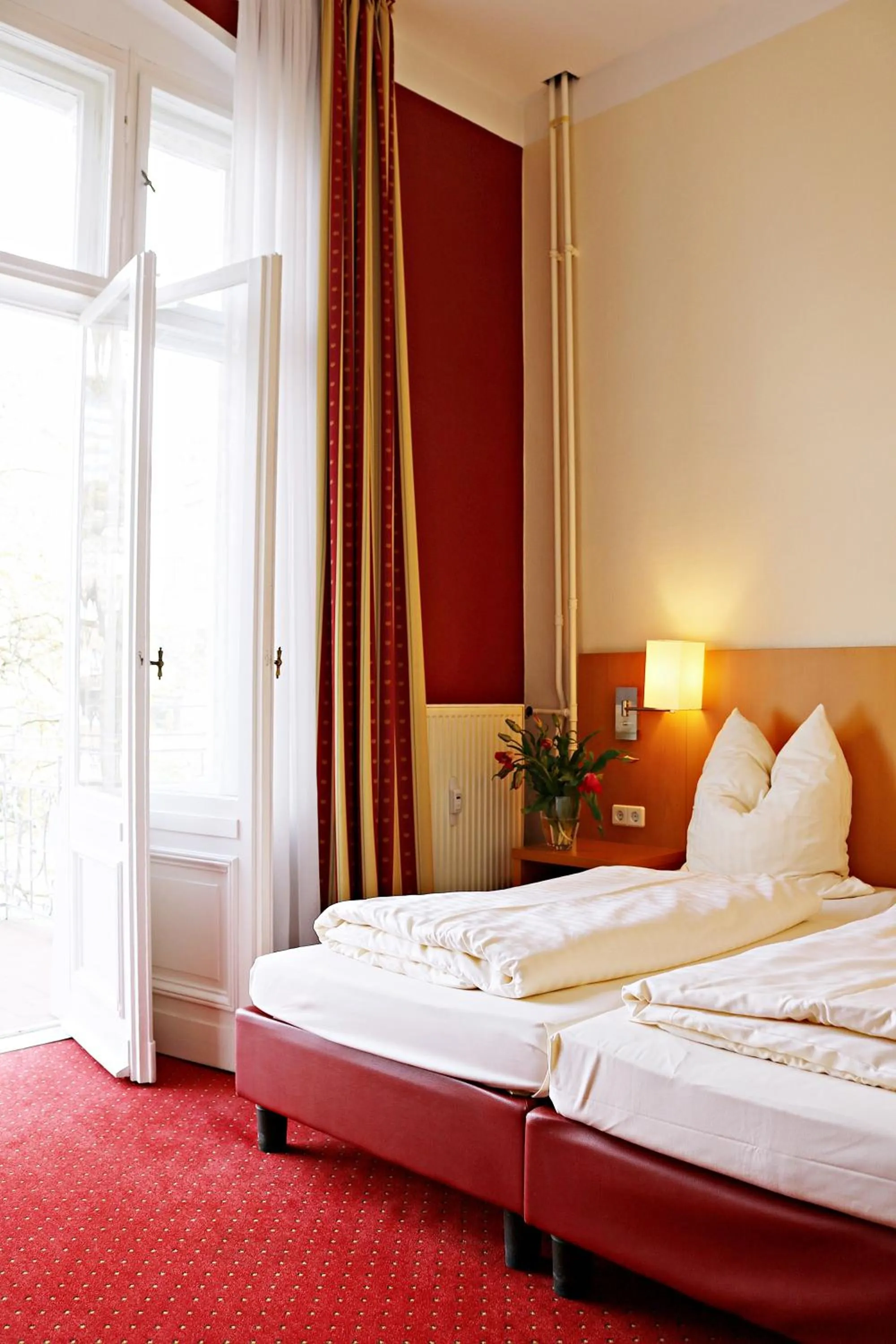 Bedroom, Bed in Air in Berlin