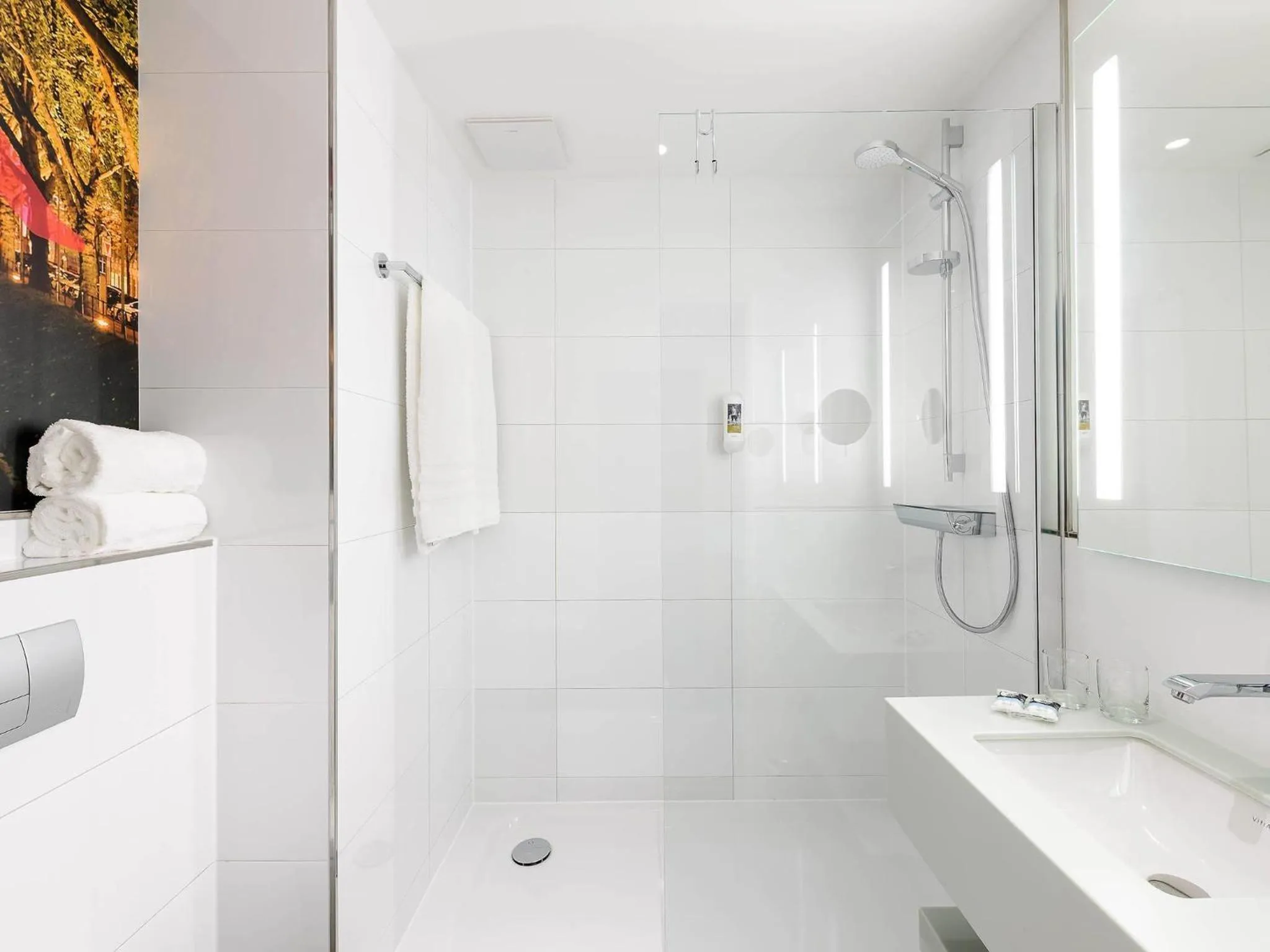 Bedroom in Mercure Hotel Düsseldorf Zentrum