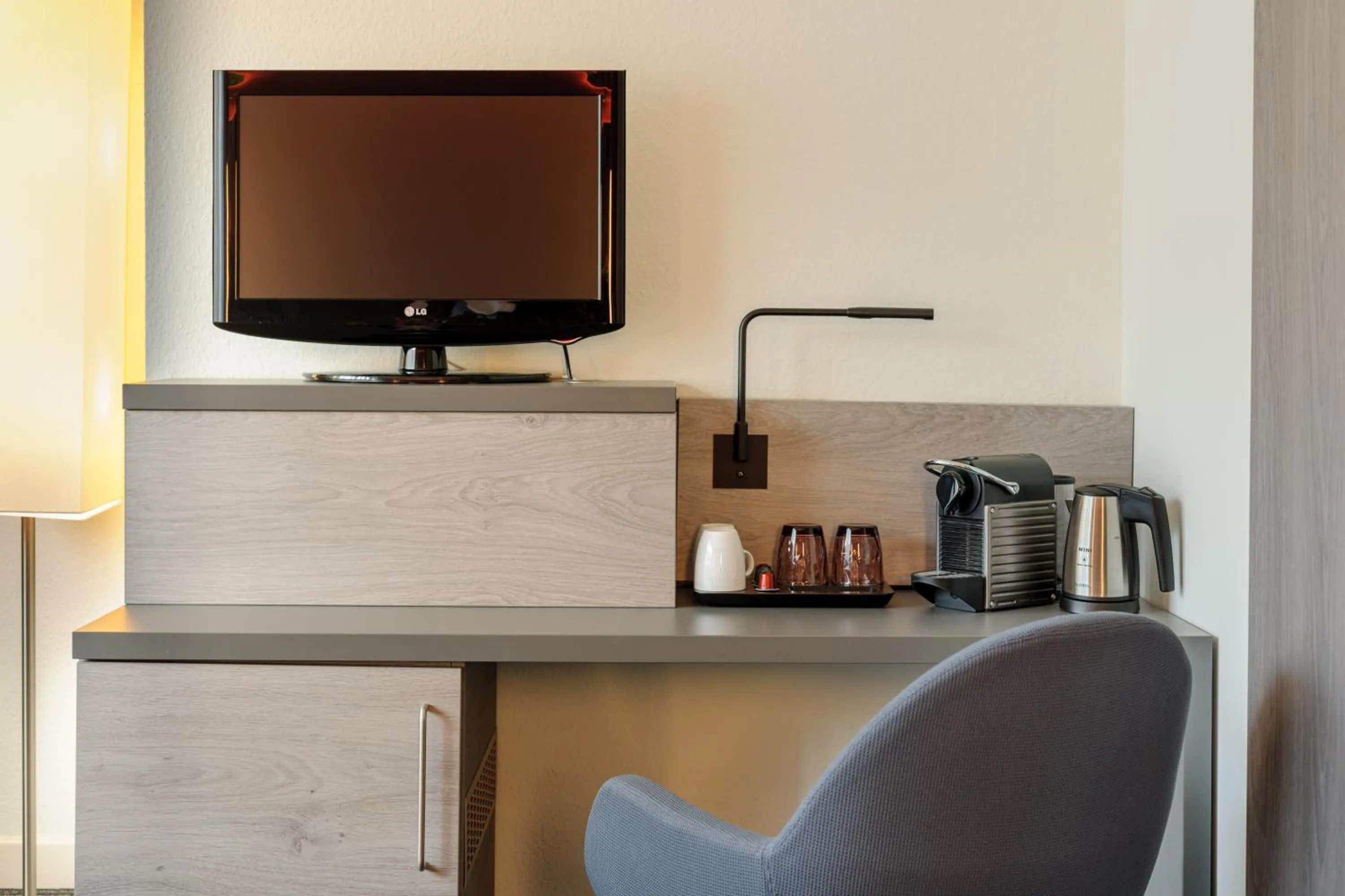 Photo of the whole room in Mercure Hotel Düsseldorf Zentrum