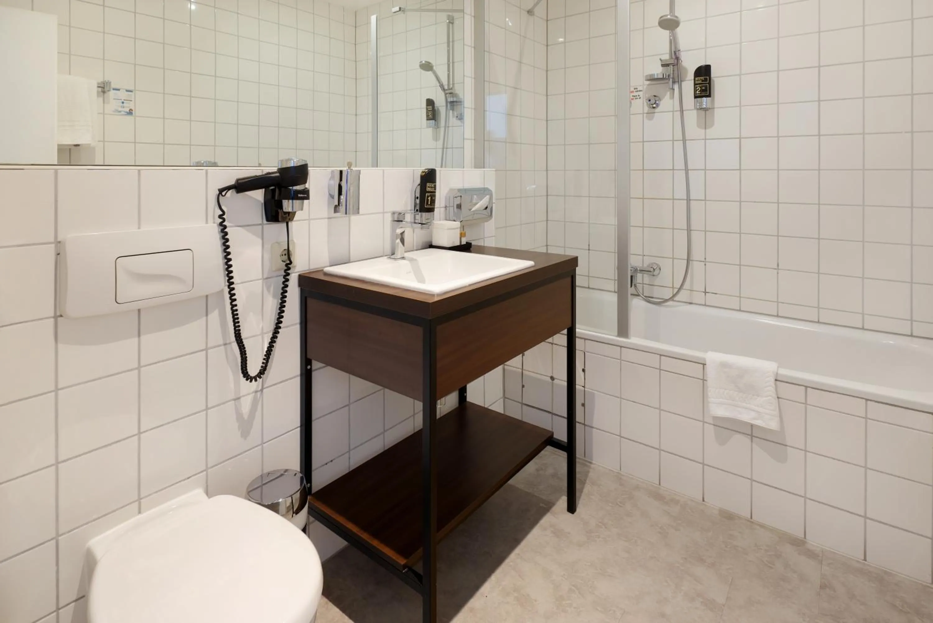 Bathroom in Trip Inn Hotel Messe Westend