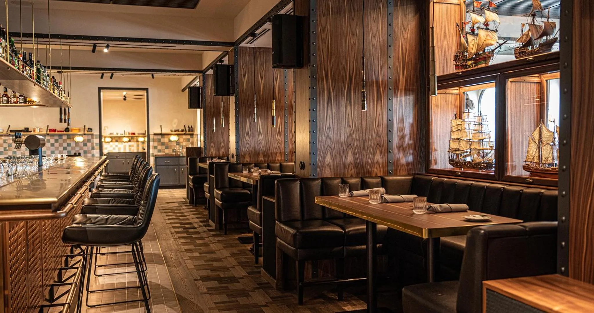 Restaurant/places to eat in Hotel Hafen Hamburg