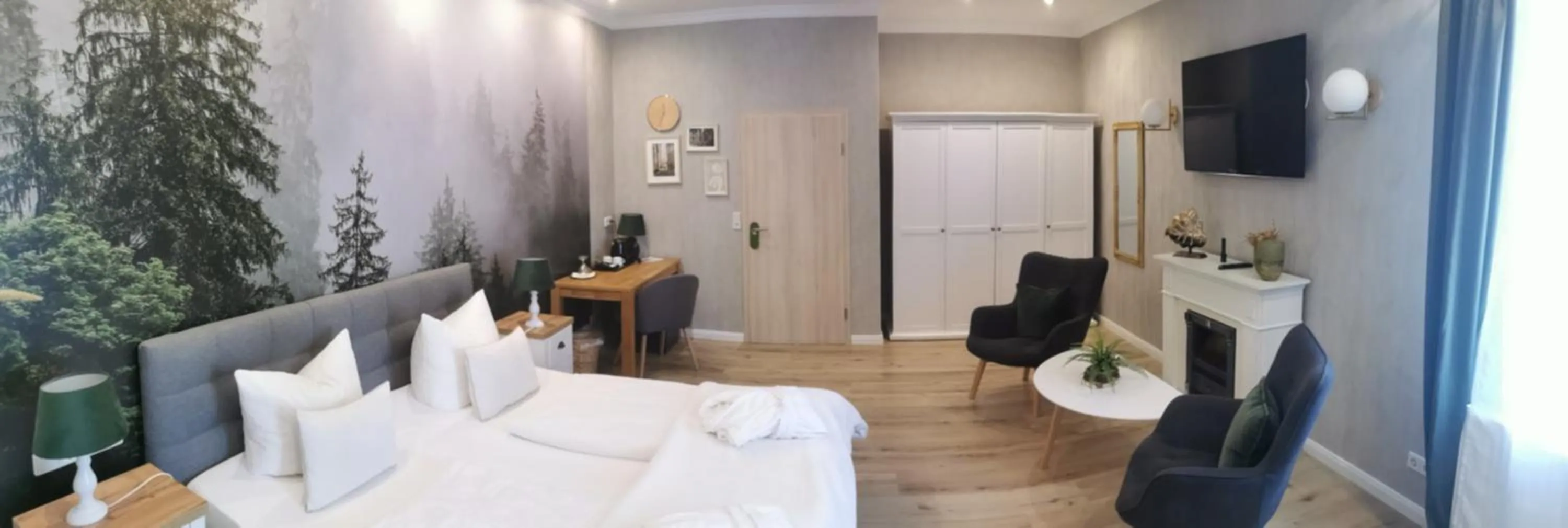 Photo of the whole room in Cityhotel Bernburg