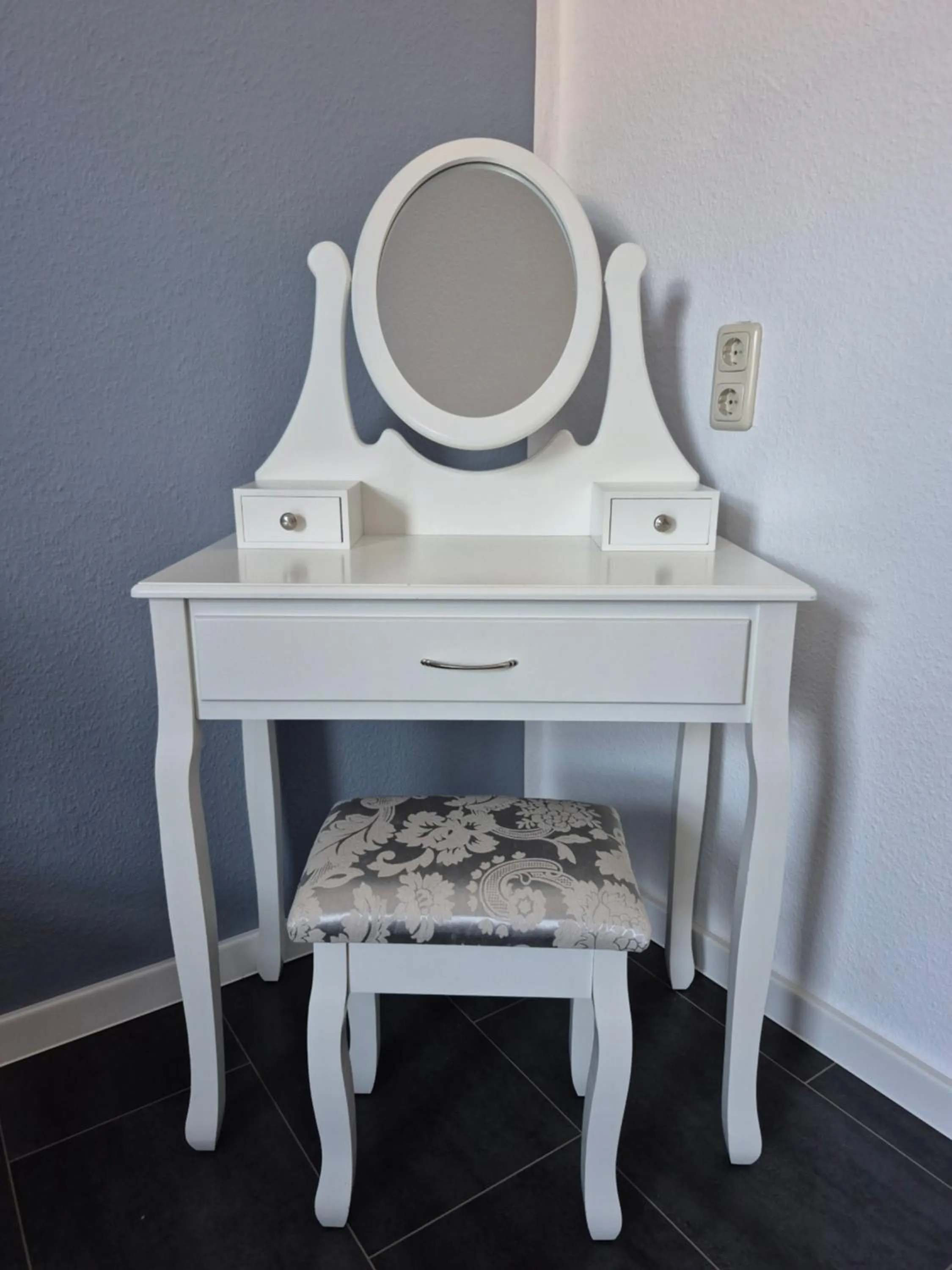 Bedroom in Cityhotel Bernburg